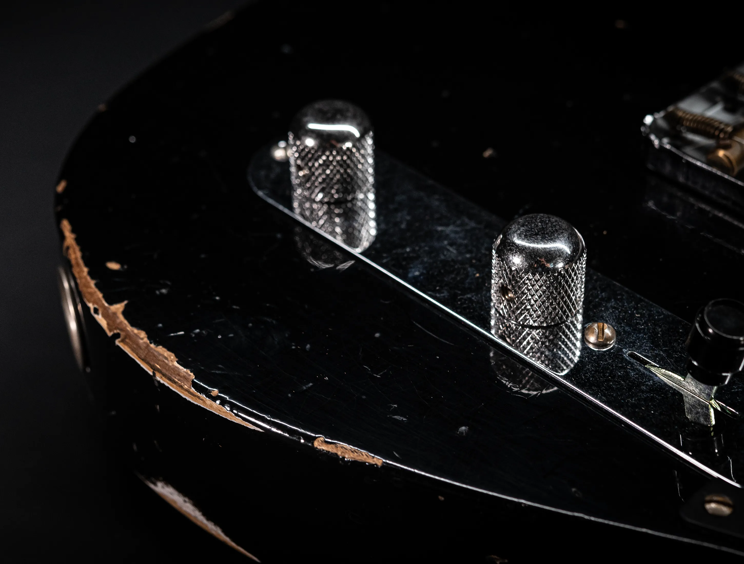 Fender MBD 1952 Telecaster Humbucker Between Relic & Heavy Relic - Black