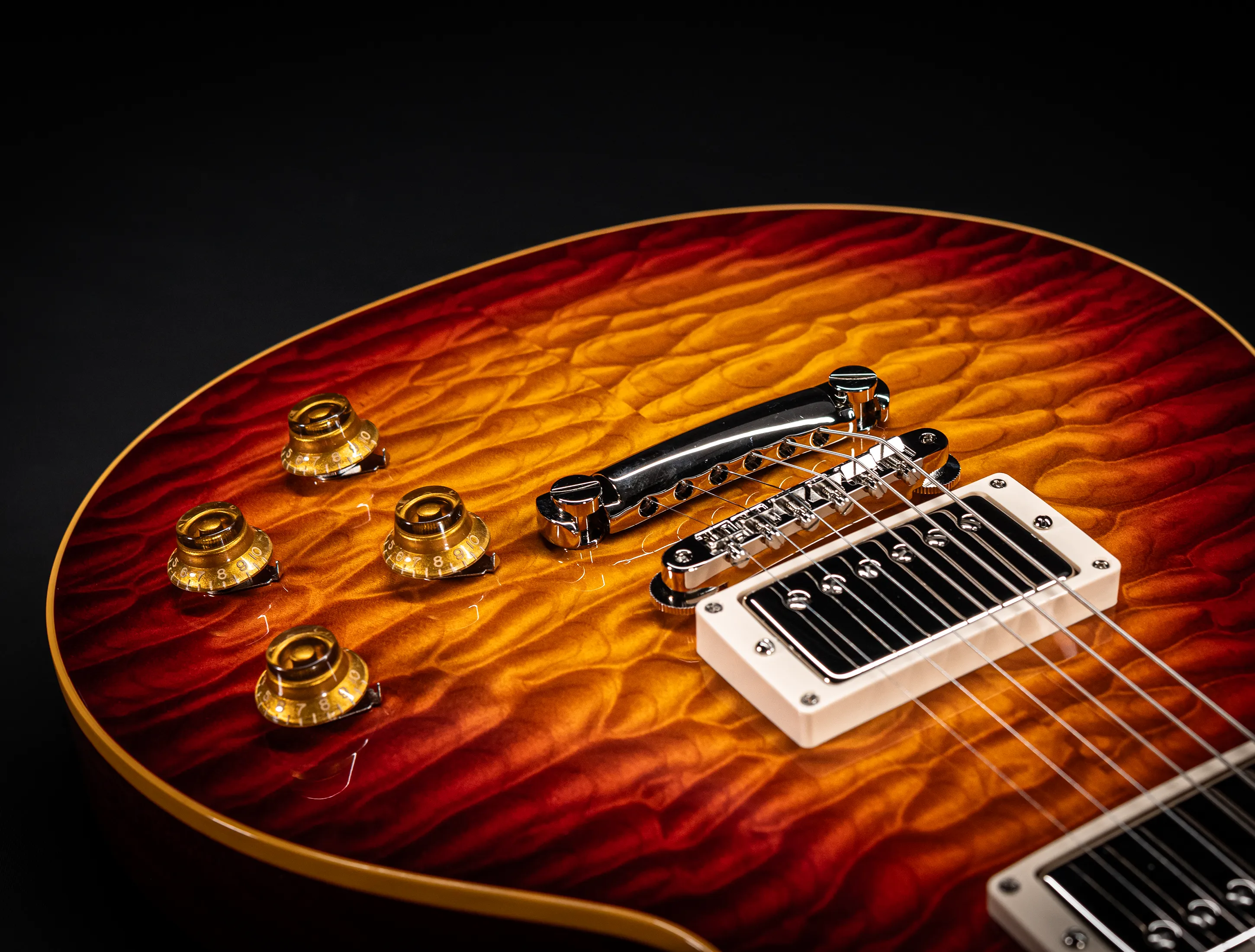 Gibson Les Paul 1959 Reissue MASTER GRADE 5A-Quilt Maple Top - GLOSS "Factory Special"