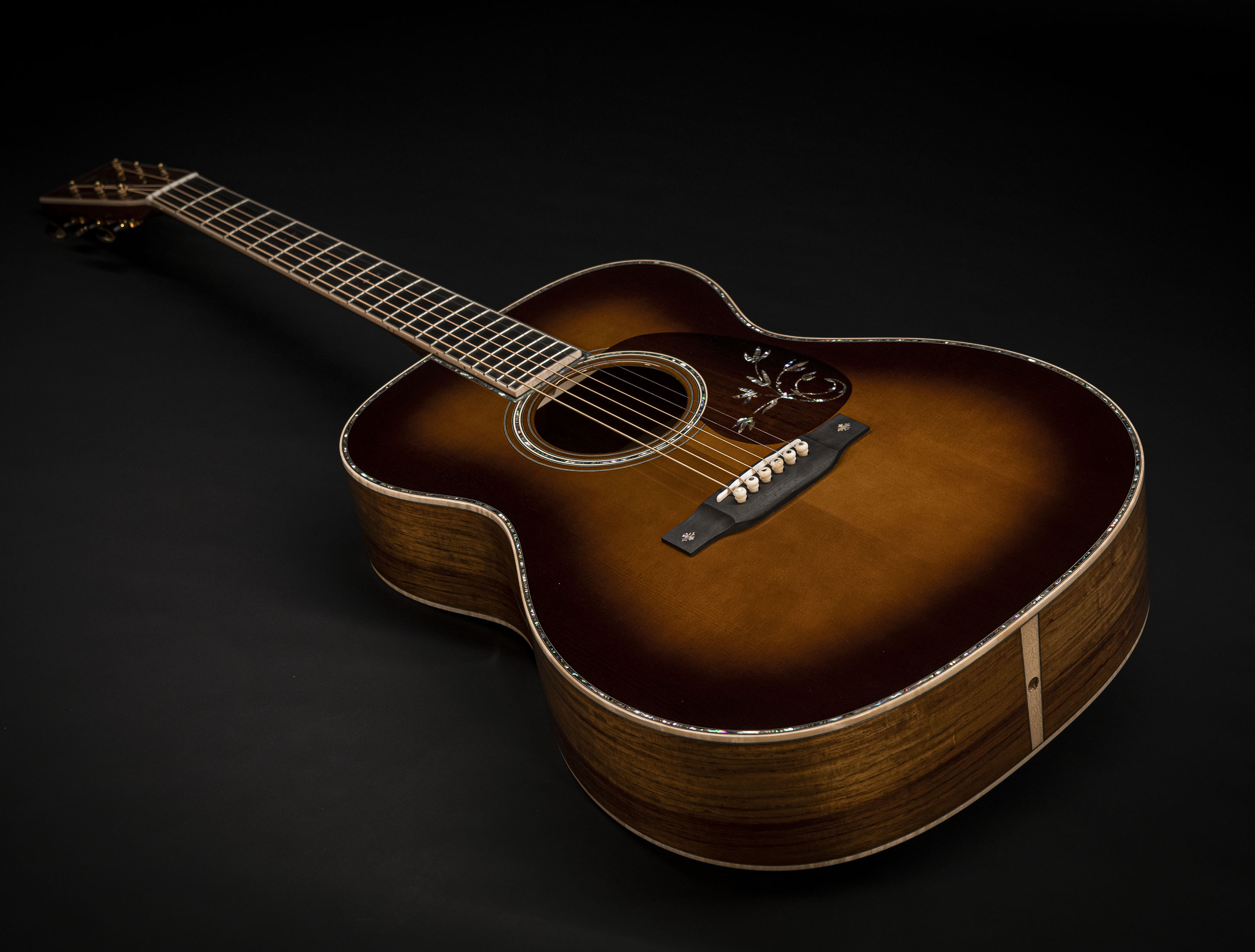 a14 Musikhaus-Hermann 3856-CEO-10-Guatemalan-Rosewood-limited-16-of-100