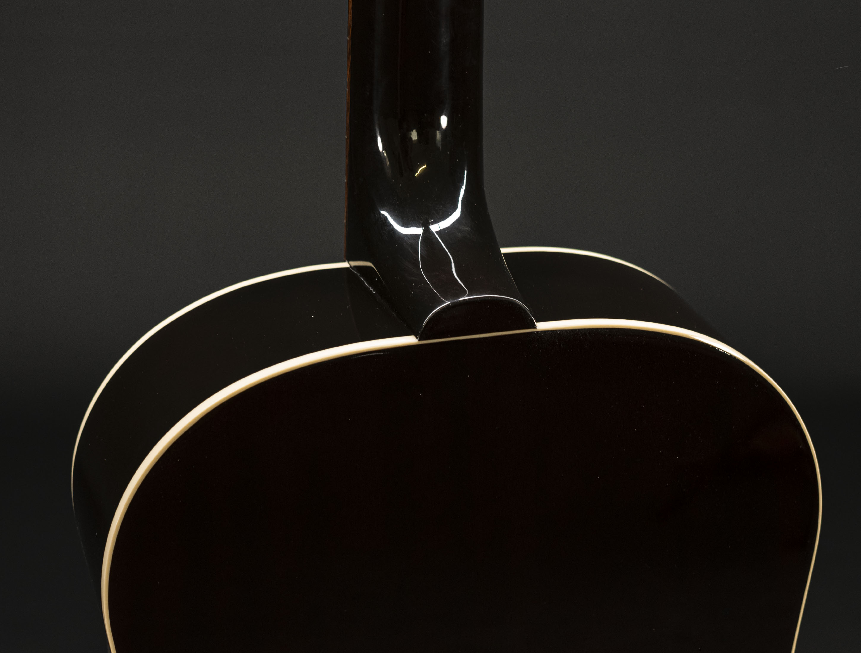 Show gallery (24 images) a118186-gibson-j-45-standard-12-string-vintage-sunburst