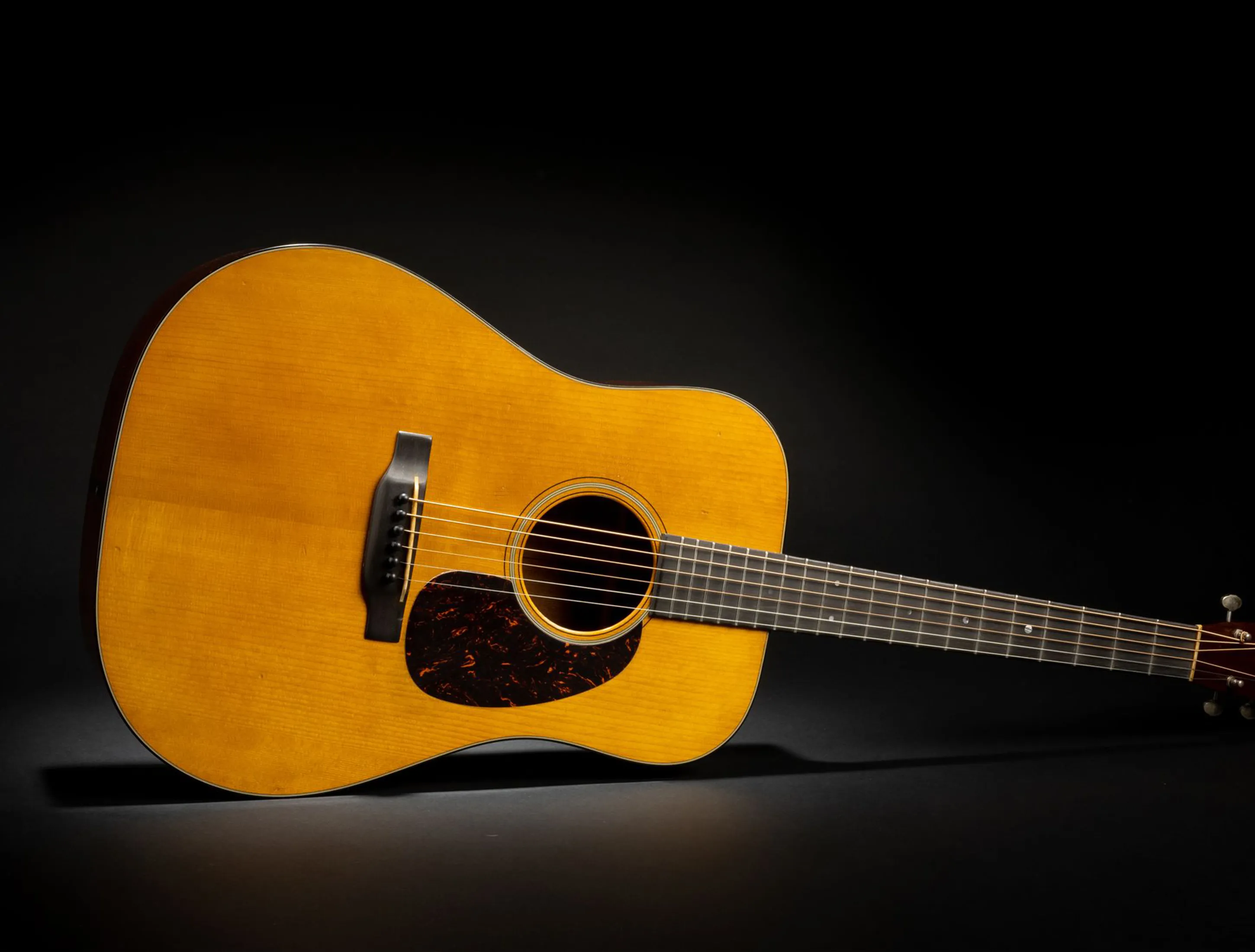 Galerie anzeigen (3 Bilder) MDAUTH18A002