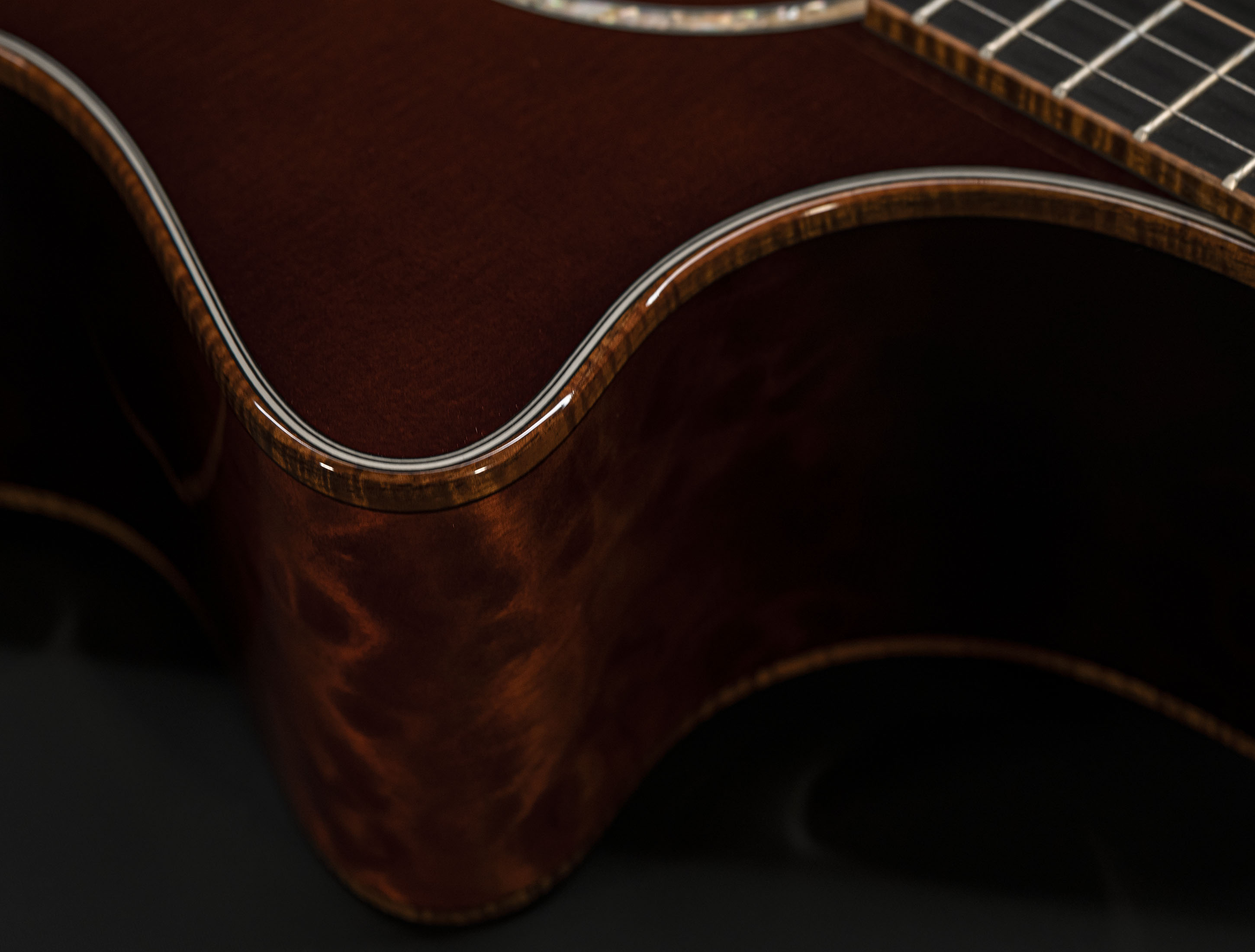 a143271 Taylor-Custom-Baja-Grand-Auditorium