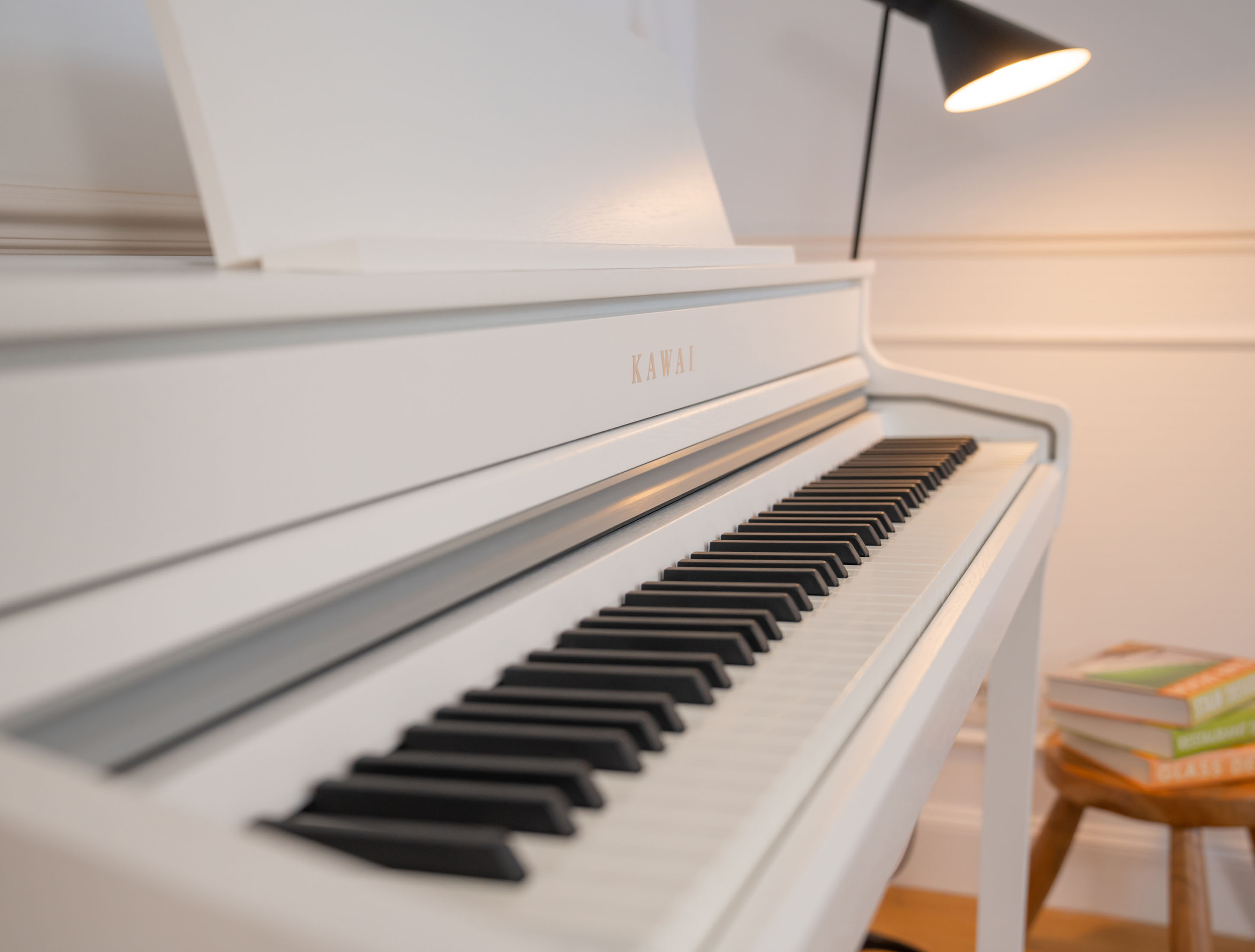 Galerie anzeigen (12 Bilder) kawai-ca501-w-mh006