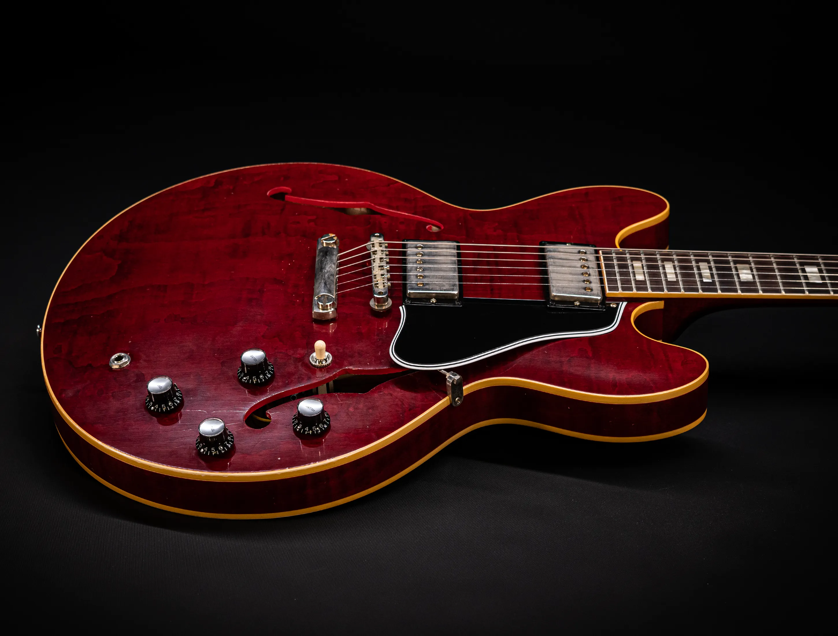 a165202 Gibson ES-335 1964 Custom Shop Murphy Lab Light Aged Figured Maple - 60s Viking Red
