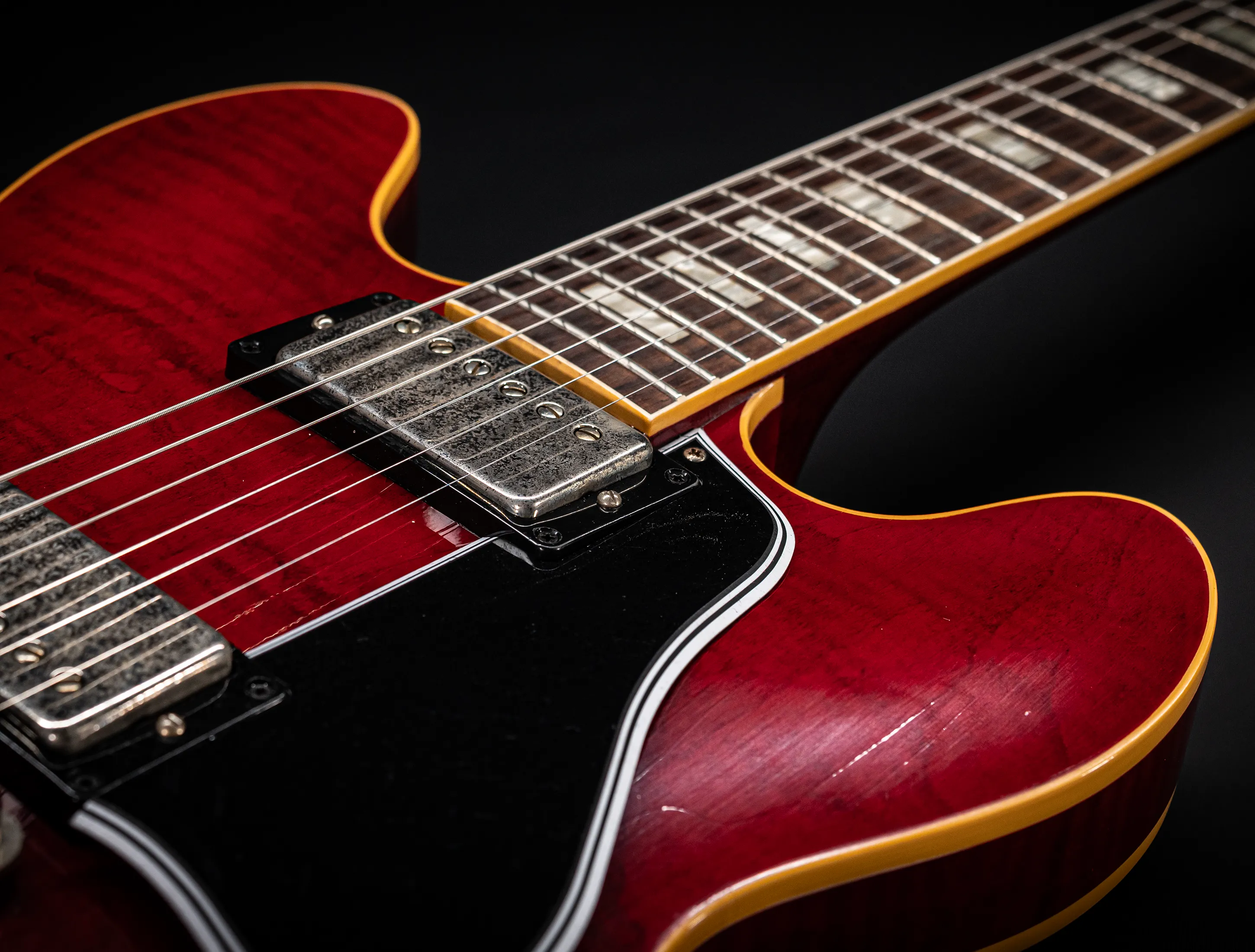 Gibson ES-335 1964 Custom Shop Murphy Lab Ultra Light Aged Figured Maple - 60s Cherry Red