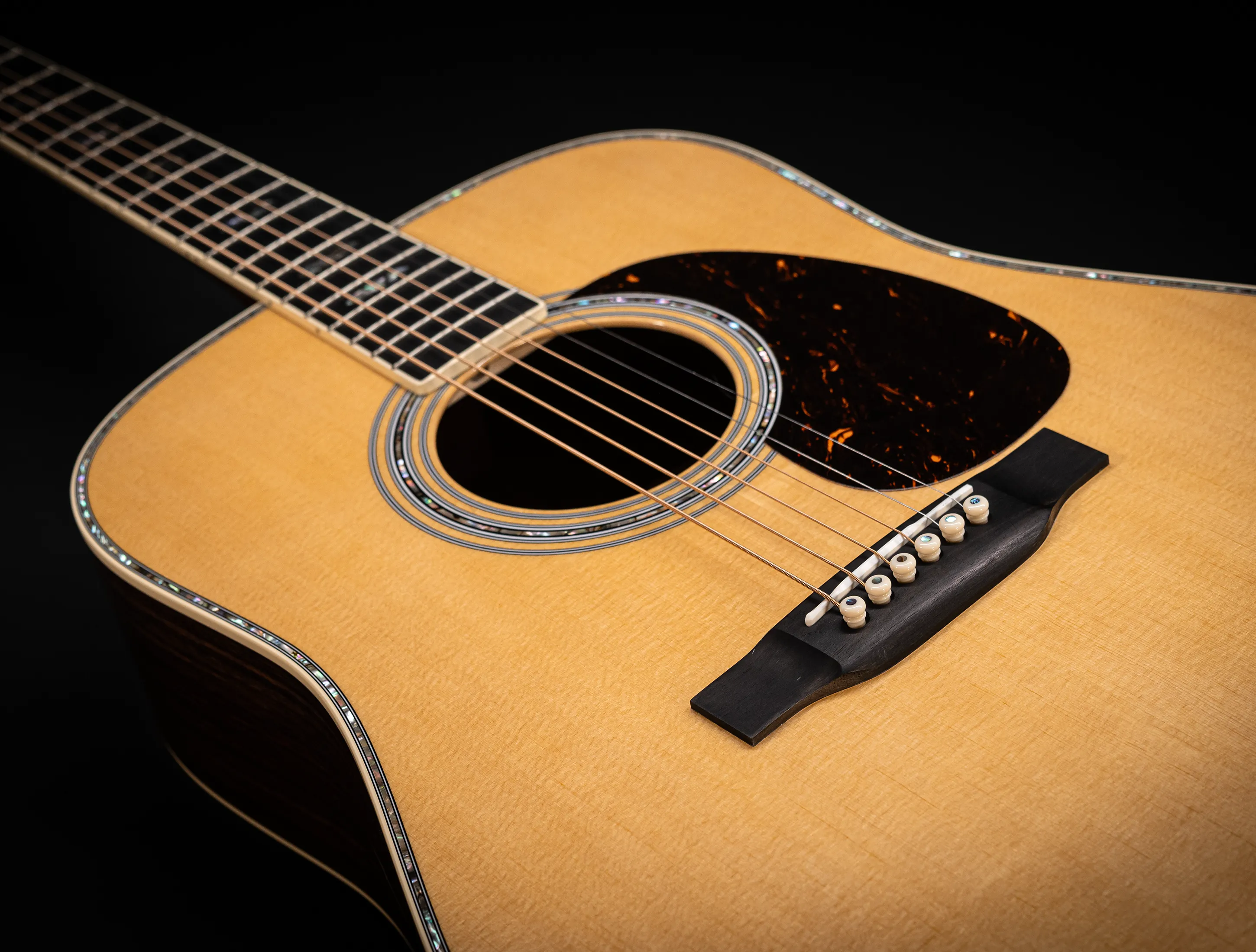 Galerie anzeigen (28 Bilder) a164042 Martin D-41 (Reimagined)