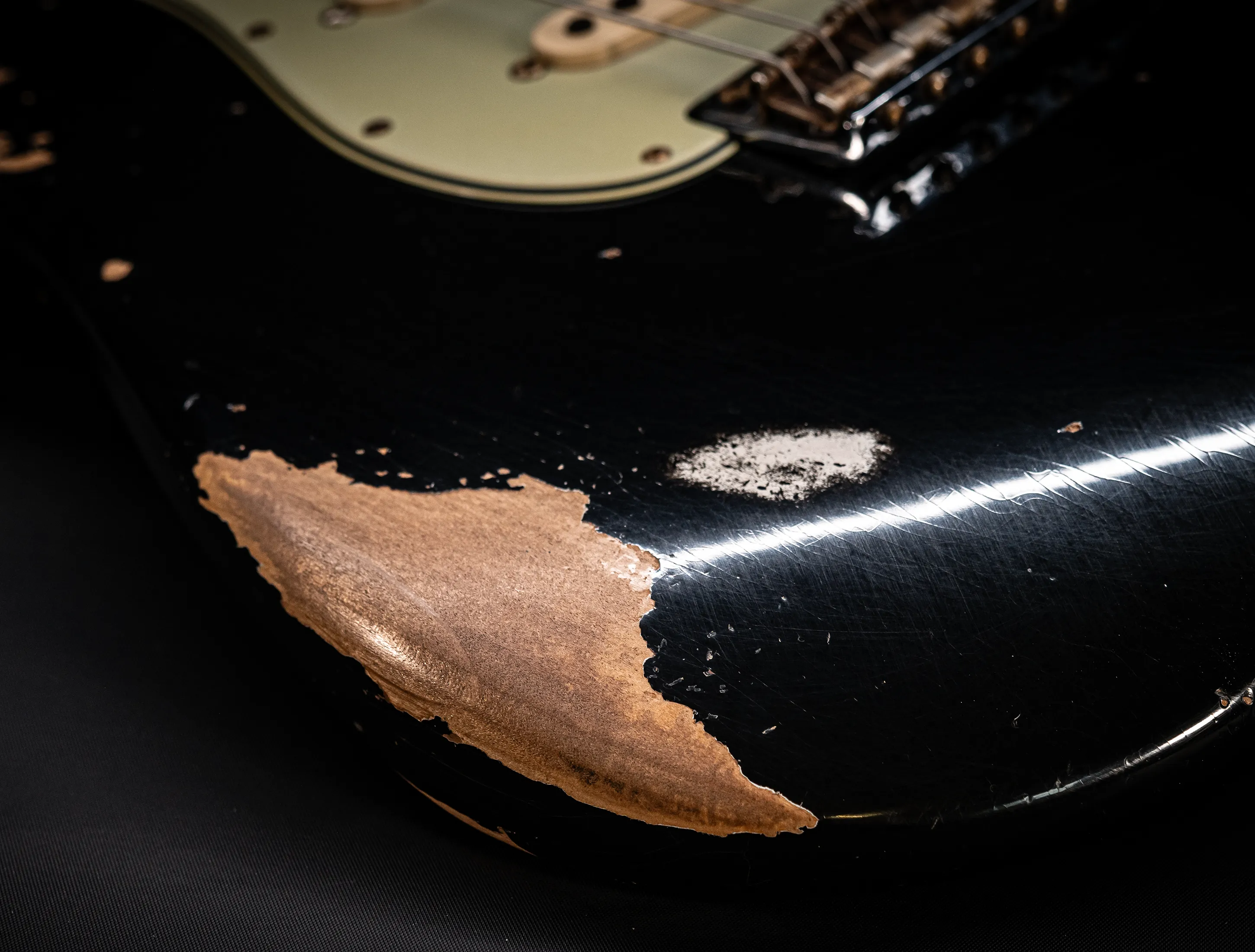 a173137Fender MBD Limited 1963 Stratocaster Heavy Relic - Black Muikhaus-Hermann