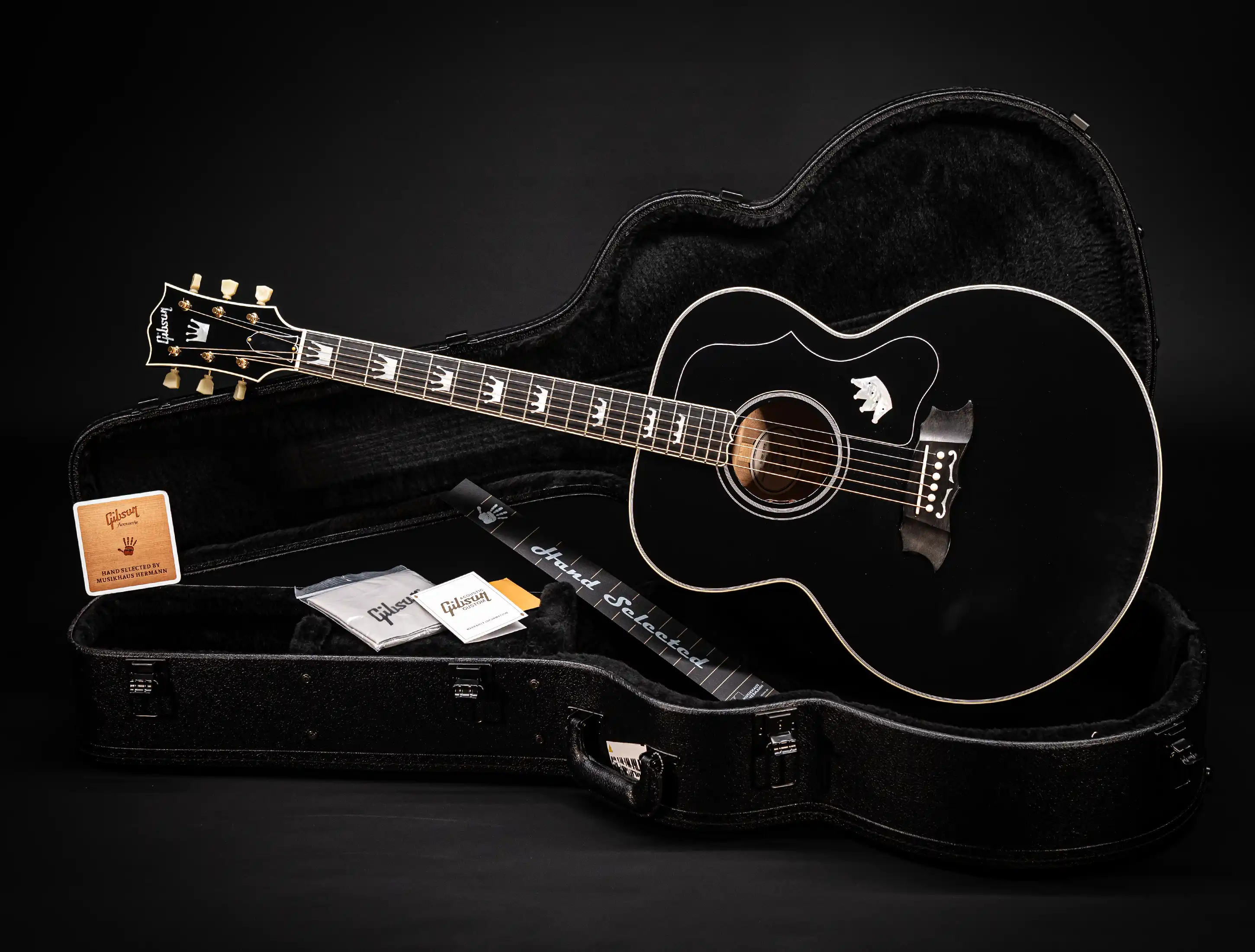 Show gallery (26 images) a154112 Gibson-SJ-200-King-Crown-of-Rock-and-Roll-Custom-Shop