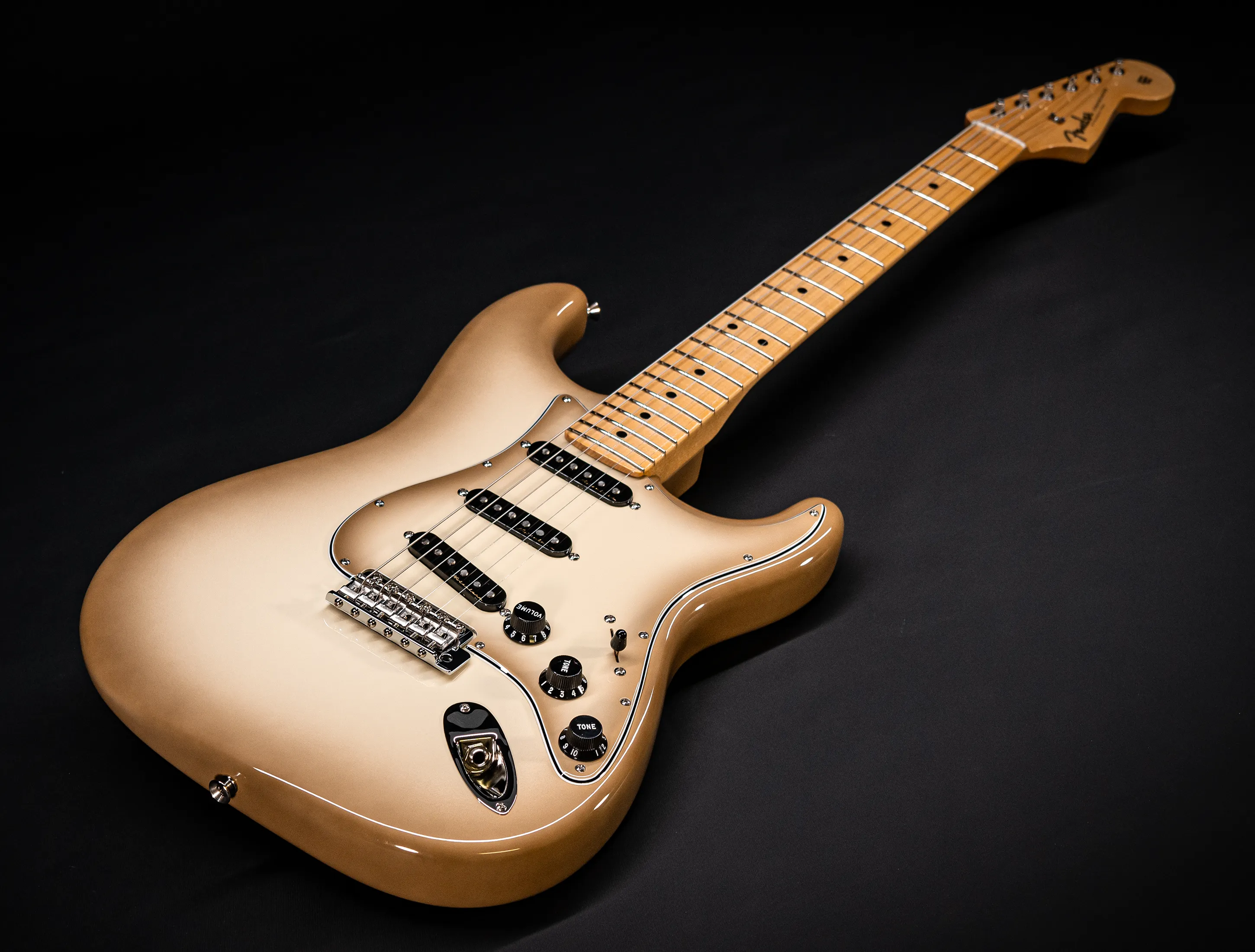 a174502-Fender-Masterbuilt-Todd-Krause-ANTIGUA-50`s-Stratocaster-NOS-