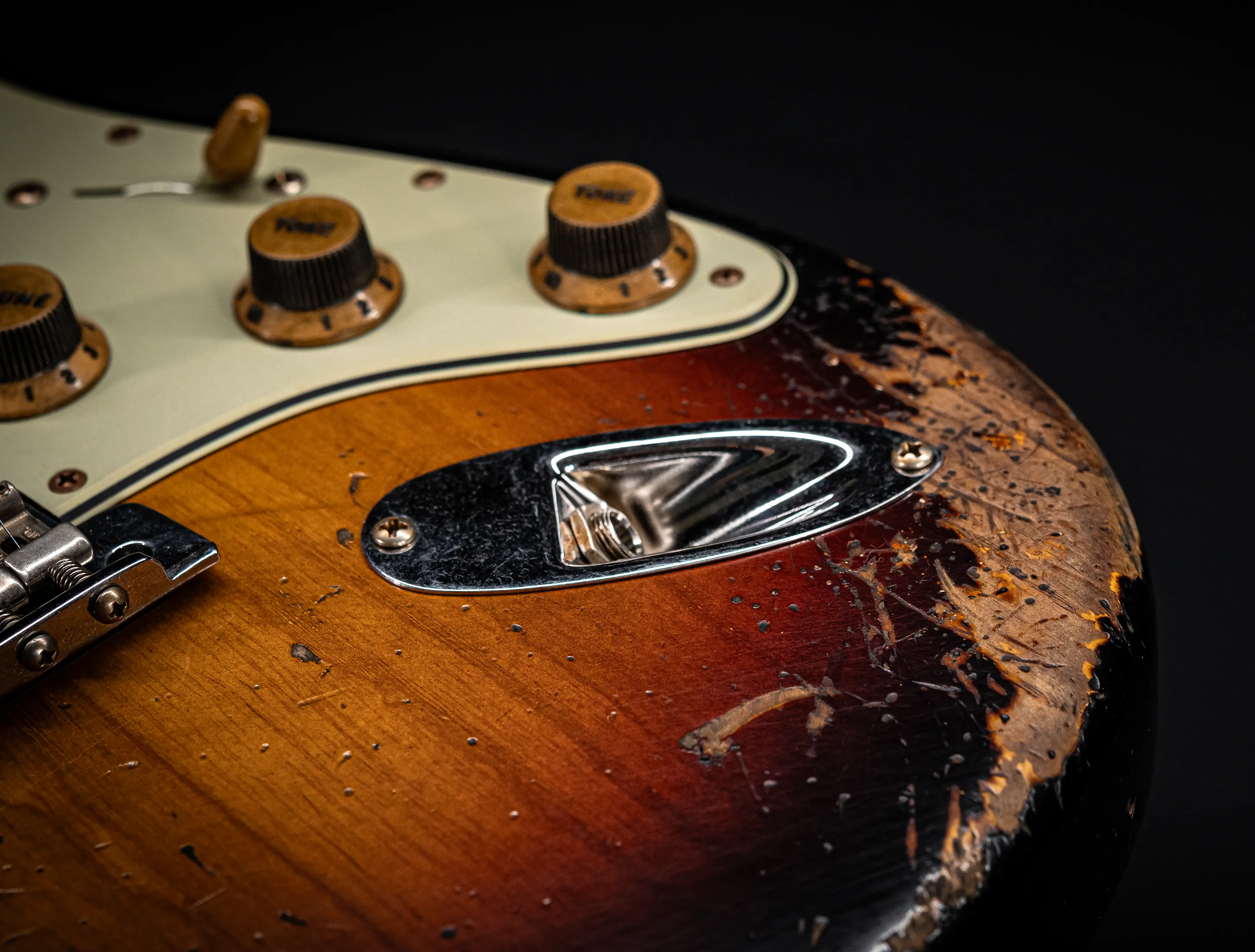 a176125-Fender-MBD-II-Limited-1962-Stratocaster-MIDAS-Super-Heavy-Relic-ASH-Body-Sunburst-