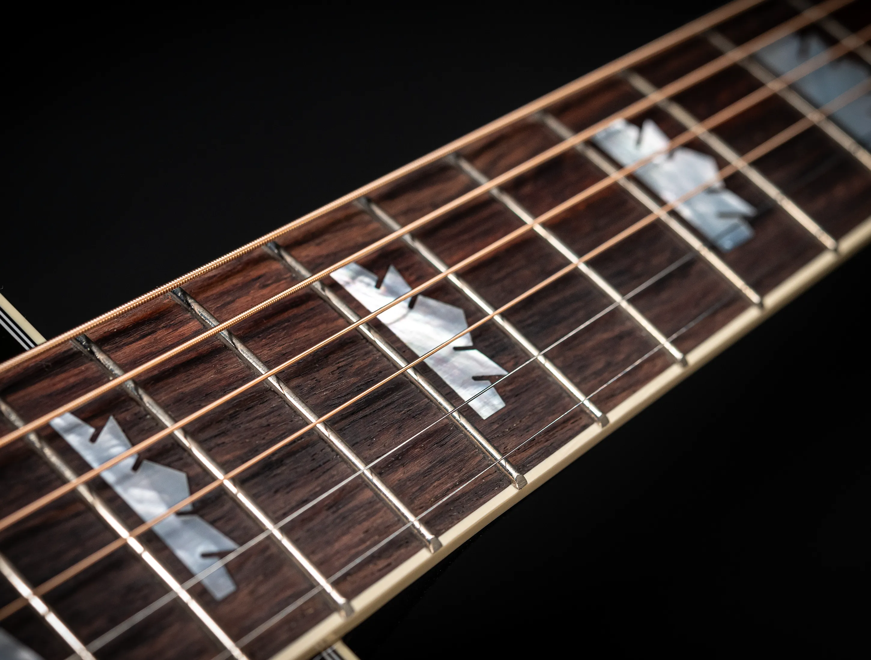 a173687 Gibson SJ-200 Standard Tri Burst MCJB20TB musikhaus-hermann