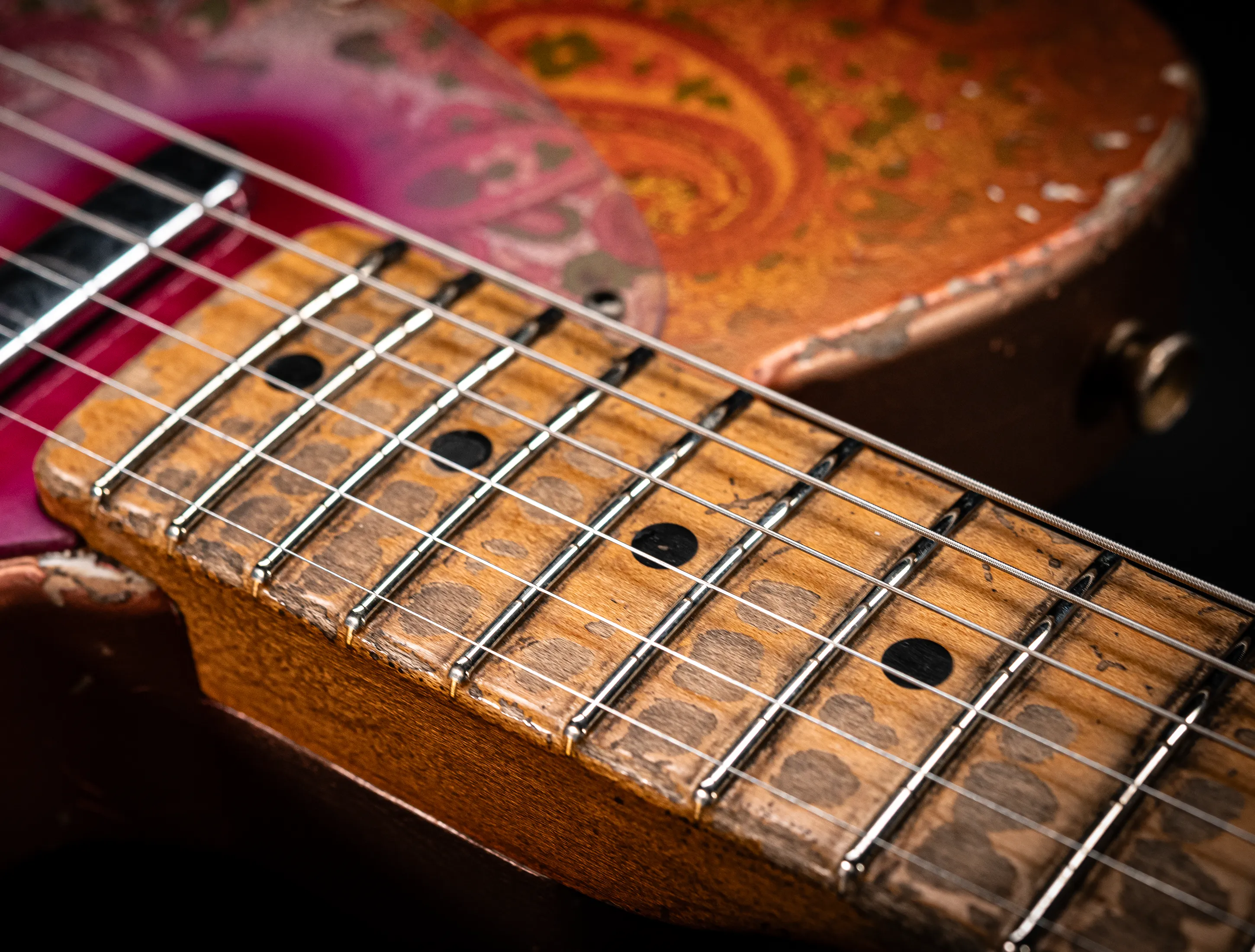 Fender Senior Masterbuilt Dale Wilson 1968 Telecaster Heavy Relic - Pink Paisley