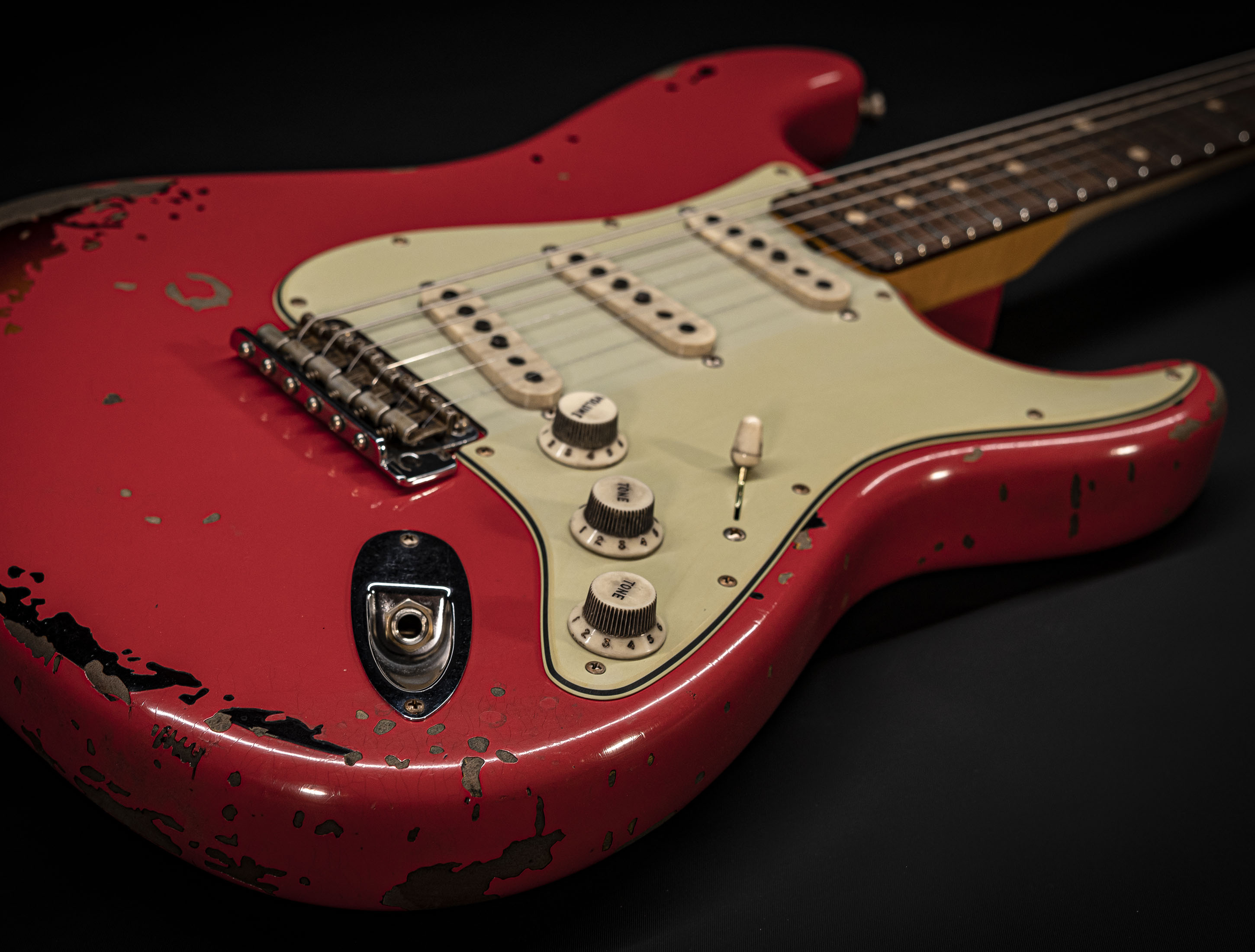 a138525_Fender-Custom-Shop-Michael-Landau-1963-Stratocaster-Fiesta-Red-over-3TSB a138525 fender-custom-shop-michael-landau-1963-stratocaster-fiesta-red-over-3tsb