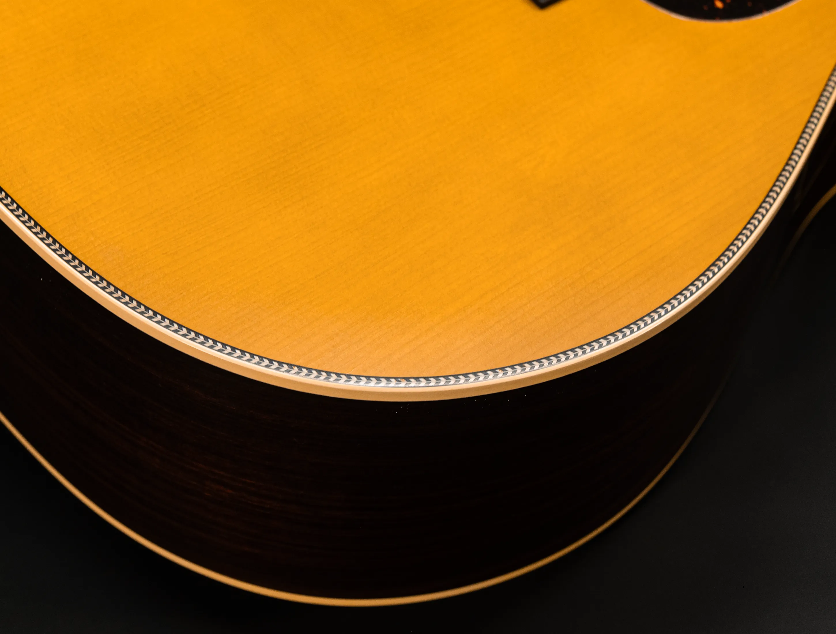 Galerie anzeigen (30 Bilder) a161427 Martin Custom Shop D-28 Authentic 1937 - Stage 1 Aging
