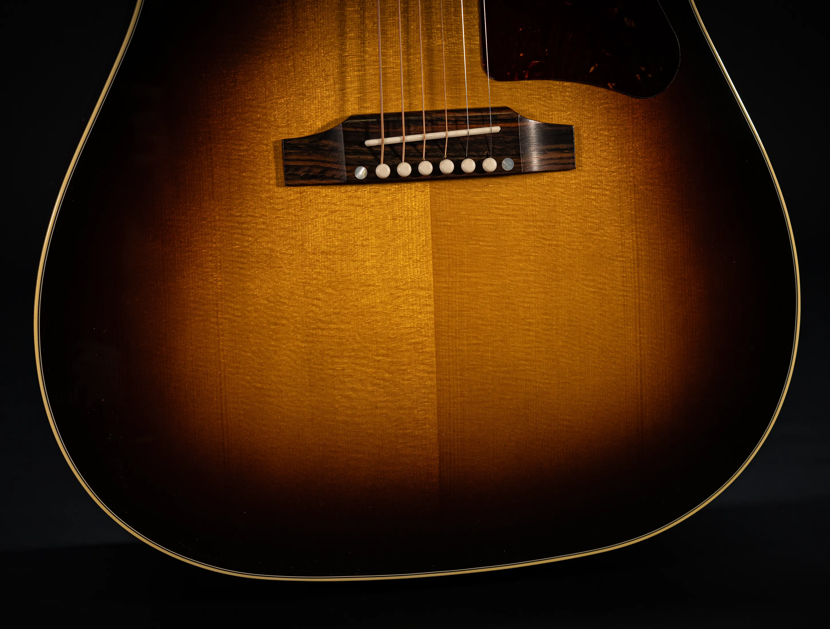 Show gallery (23 images) a164146 Gibson J-45 50s Original - Vintage Sunburst