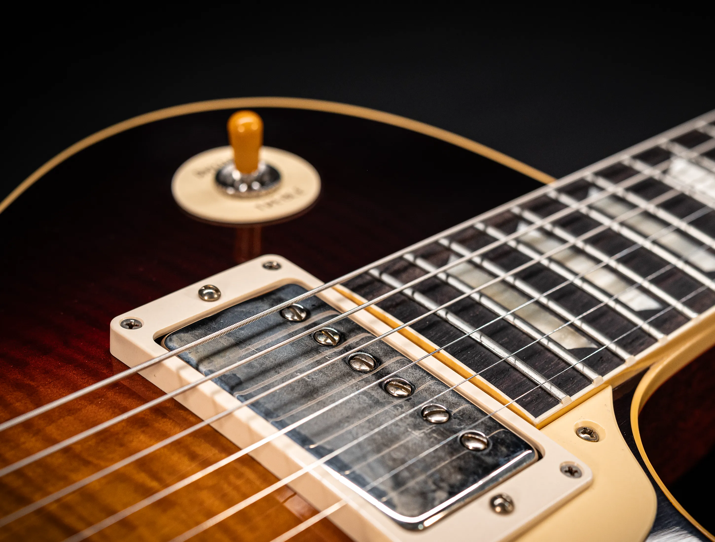 a173934-Gibson-Les-Paul-1959-Reissue-VOS-Southern-Fadeburst-Factory-Special-Heroes-Greatest-Hits-Musikhaus-Hermann