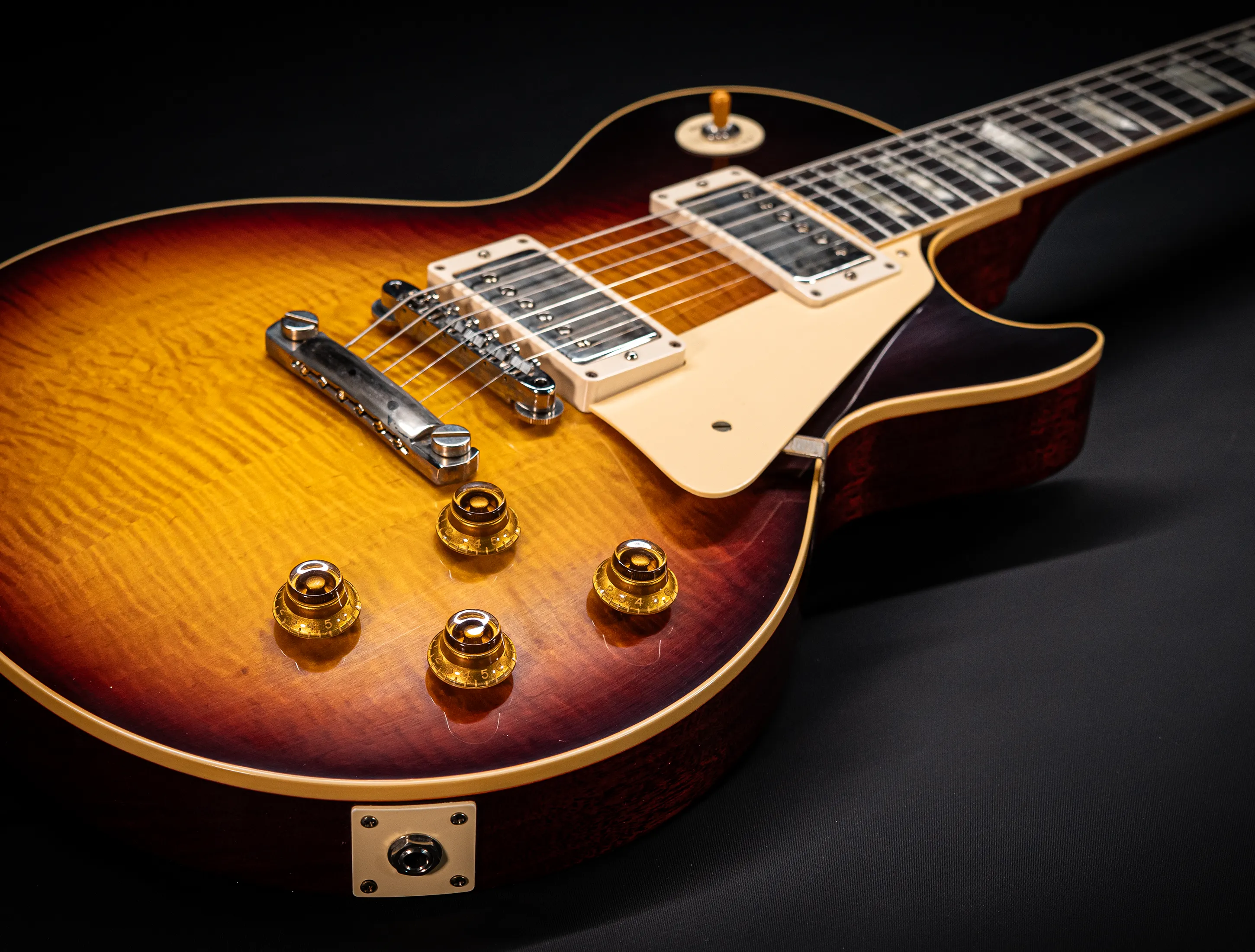 a173935-Gibson-Les-Paul-1959-Reissue-VOS-Southern-Fadeburst-Factory-Special-Heroes-Greatest-Hits-Musikhaus-Hermann