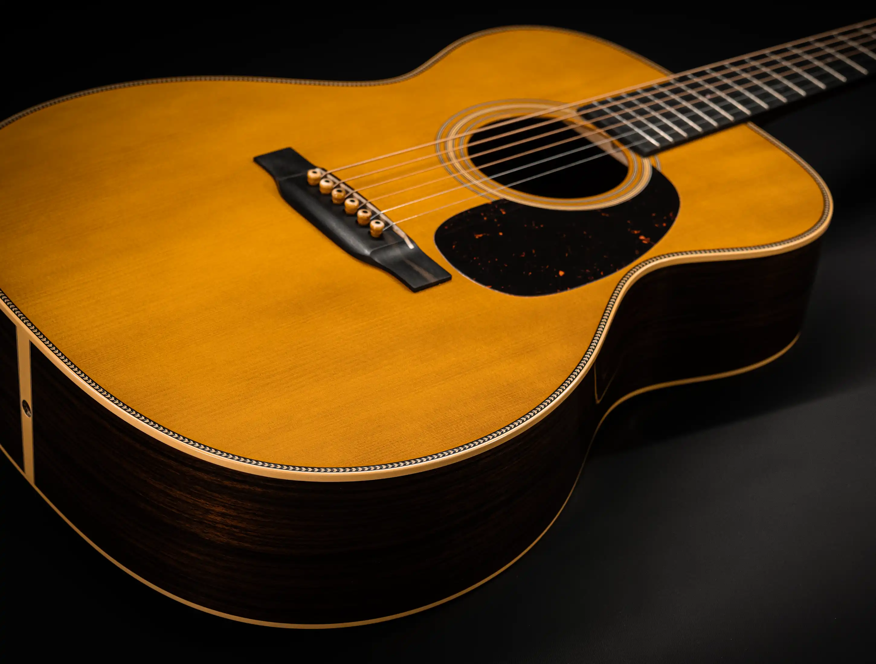 Show gallery (23 images) a154269 Martin-Custom-Shop-000-28-Authentic-1937-Vintage-Low-Gloss-Stage-1-Aging