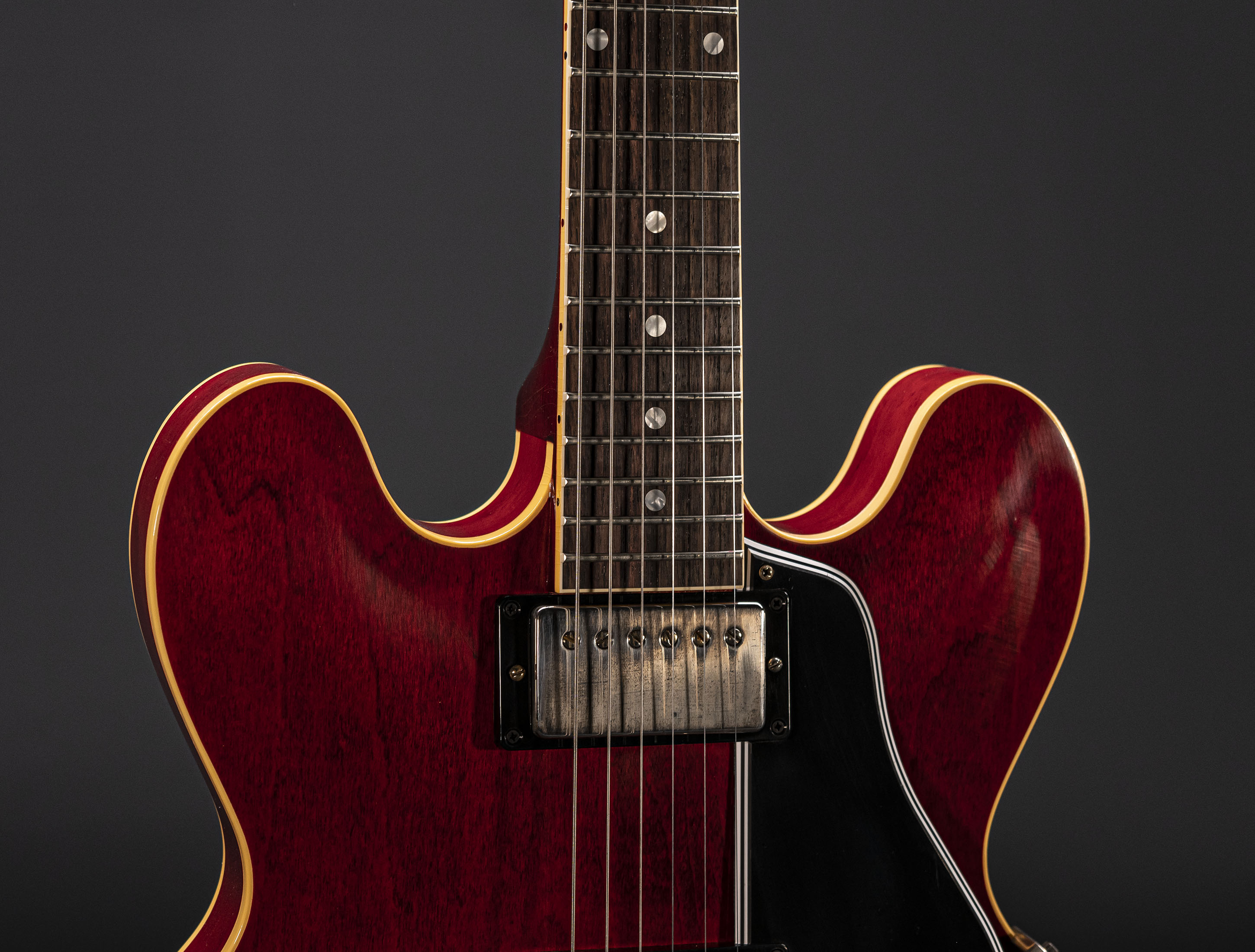 a126647_Gibson-ES-335-1961-Murphy-Lab-Ultra-Light-Aged-Sixties-Cherry a126647 gibson-es-335-1961-murphy-lab-ultra-light-aged-sixties-cherry