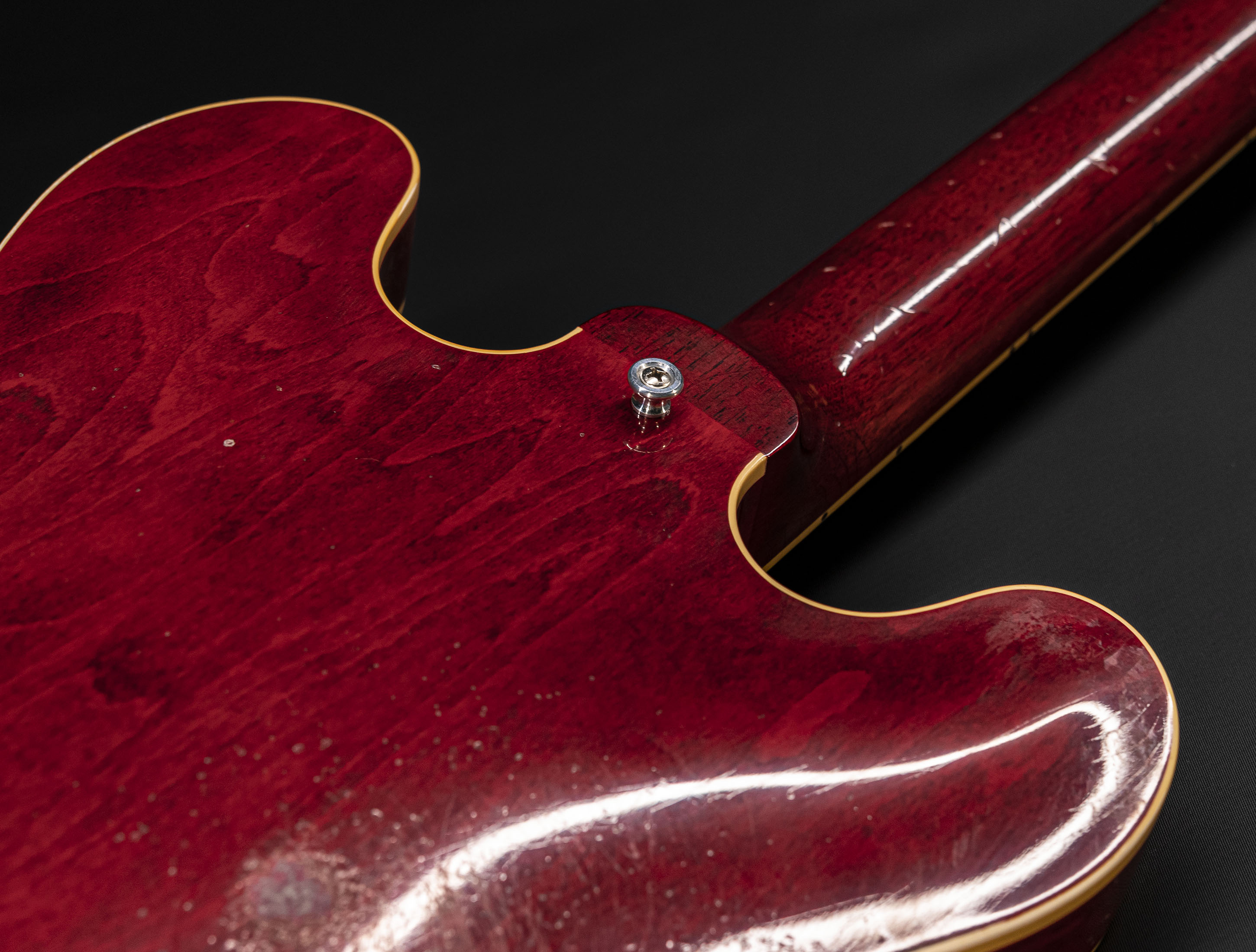 a128108-Gibson-1961-ES-335-Heavy-Aged-Murphy-Lab-Sixties-Cherry a128108-gibson-1961-es-335-heavy-aged-murphy-lab-sixties-cherry