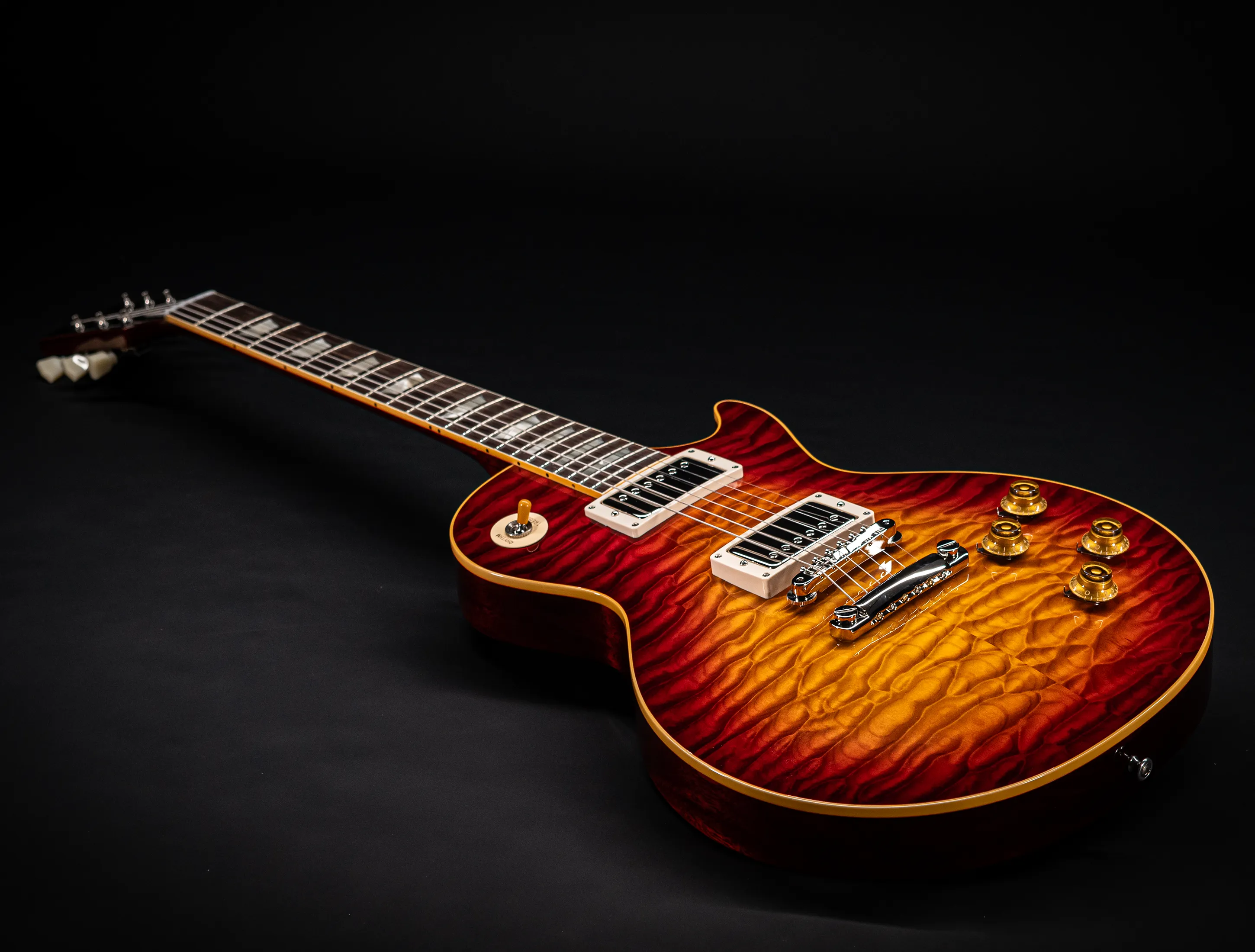 Gibson Les Paul 1959 Reissue MASTER GRADE 5A-Quilt Maple Top - GLOSS "Factory Special"