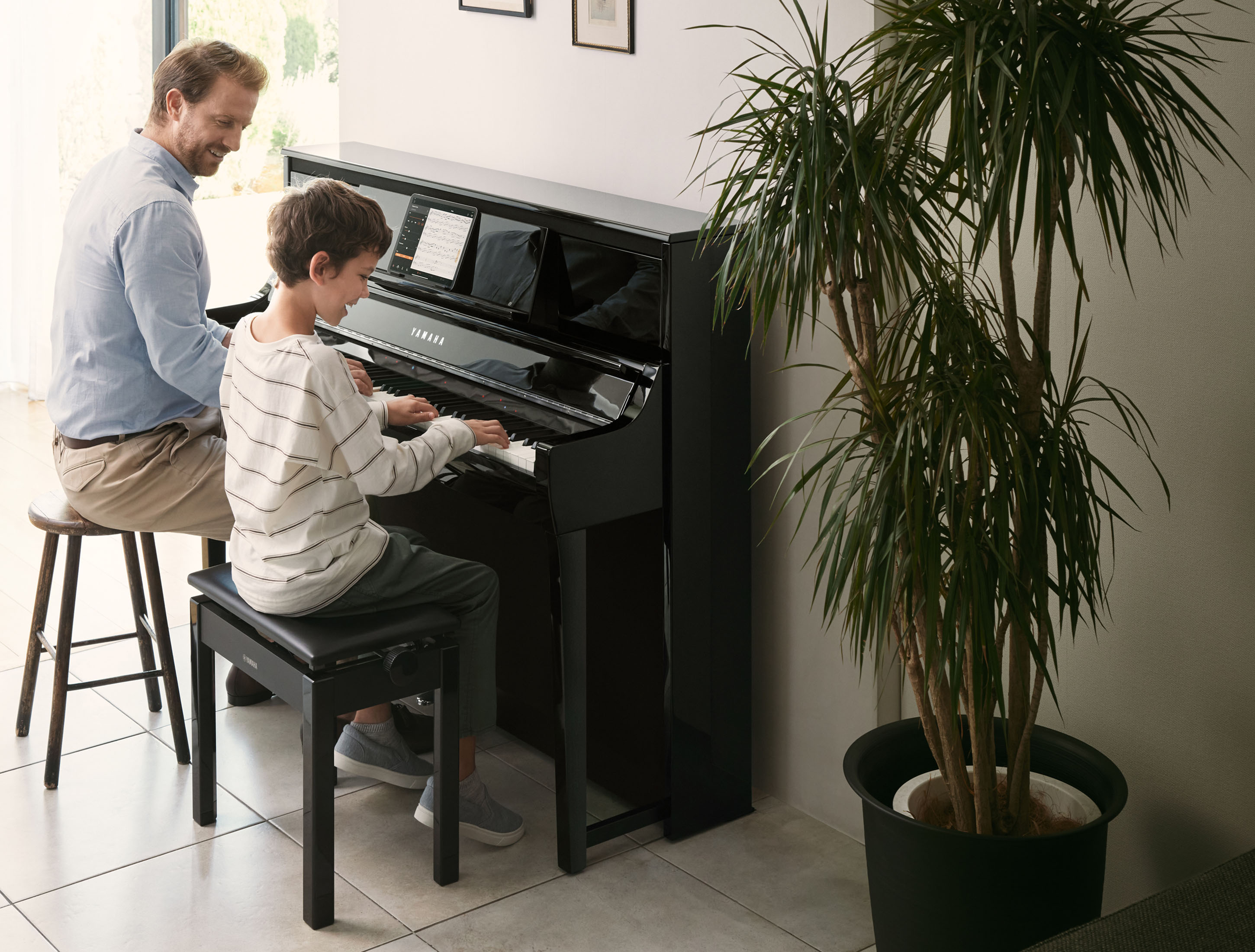 Galerie anzeigen (15 Bilder) yamaha-csp295pe-ls-mh-001