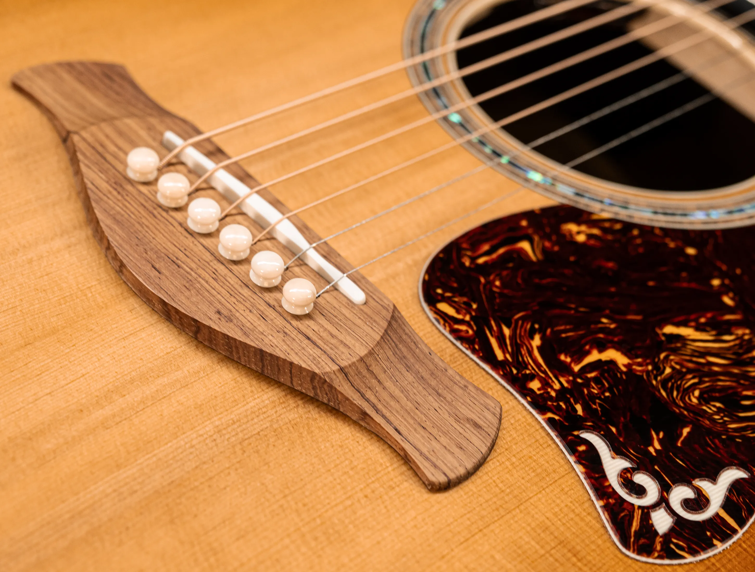 a172053 Taylor Gold Label 814e Koa Sunburst Top - Musikhaus Hermann