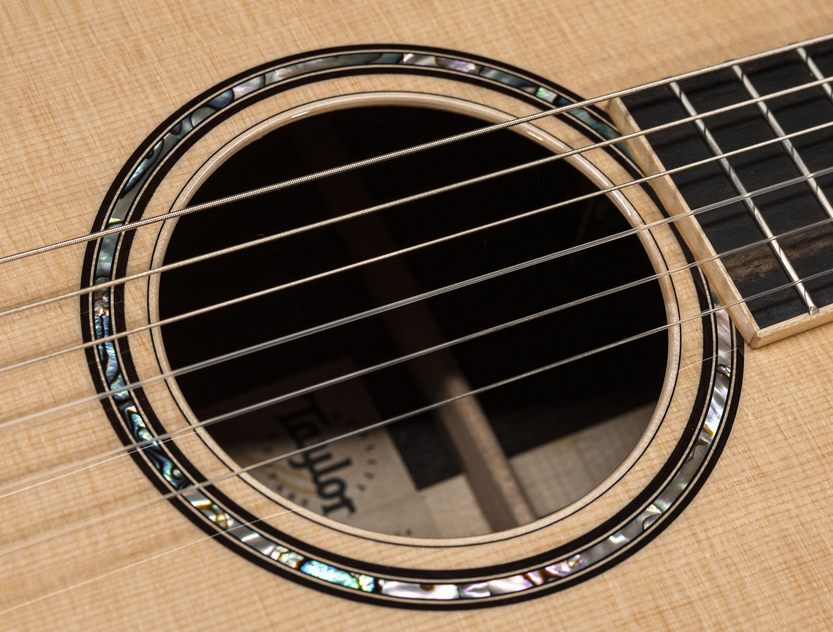 a135484_Taylor-812ce-N-Nylon-Grand-Concert a135484 taylor-812ce-n-nylon-grand-concert
