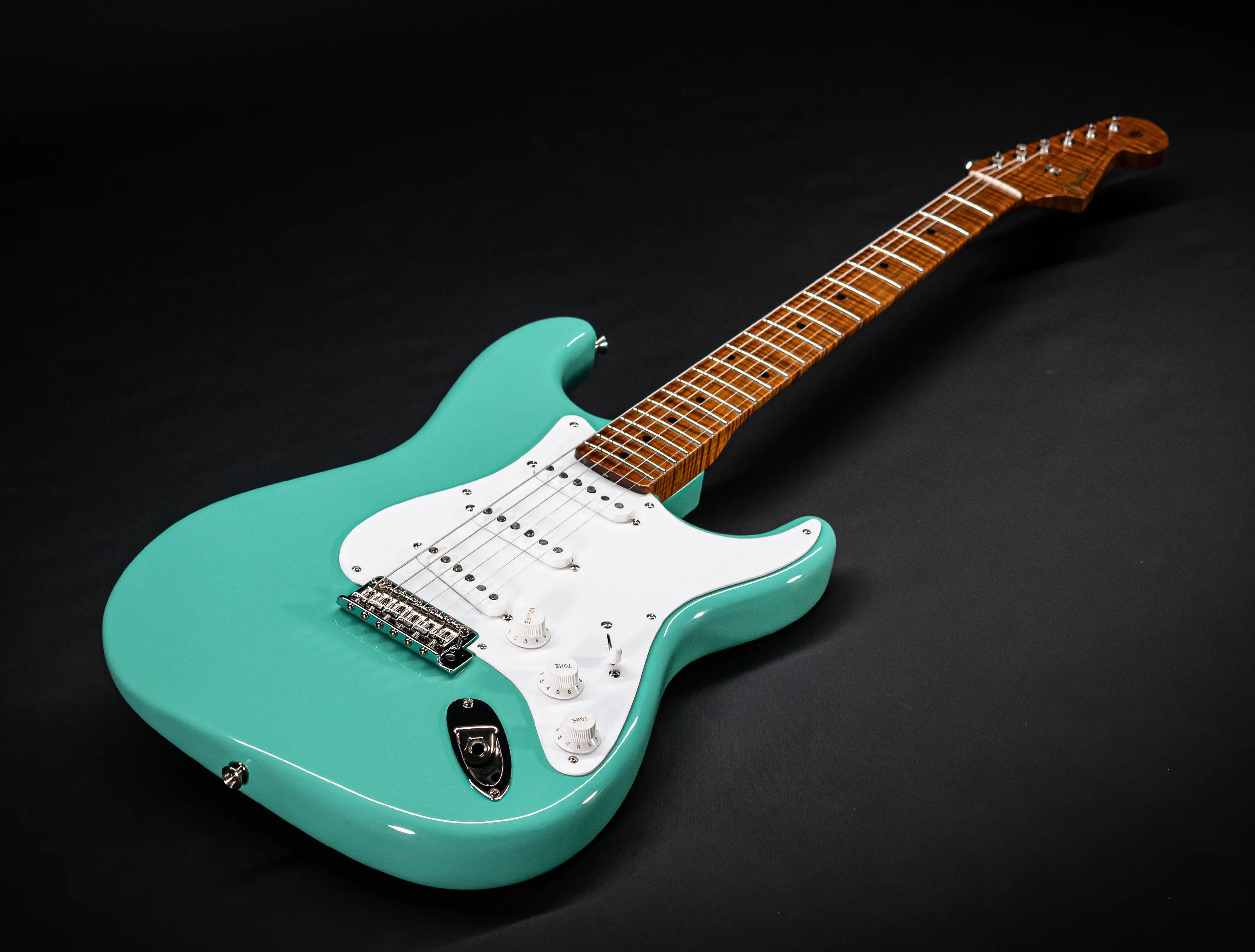 Fender 50`s Limited Stratocaster NOS Mastergrade roasted Flame AAAA Neck - Sea Foam Green