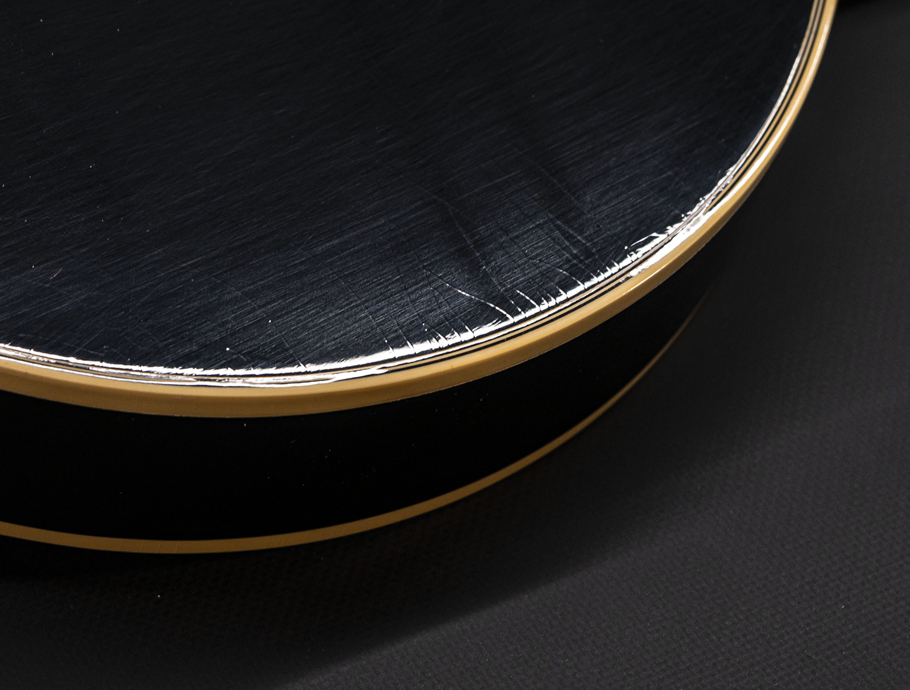 a125431-Gibson-1957-Les-Paul-Custom-Reissue-2PU-Murphy-Lab-Ultra-Light-Aged-EbonyIR14EgJJAE83e a125431-gibson-1957-les-paul-custom-reissue-2pu-murphy-lab-ultra-light-aged-ebonyir14egjjae83e