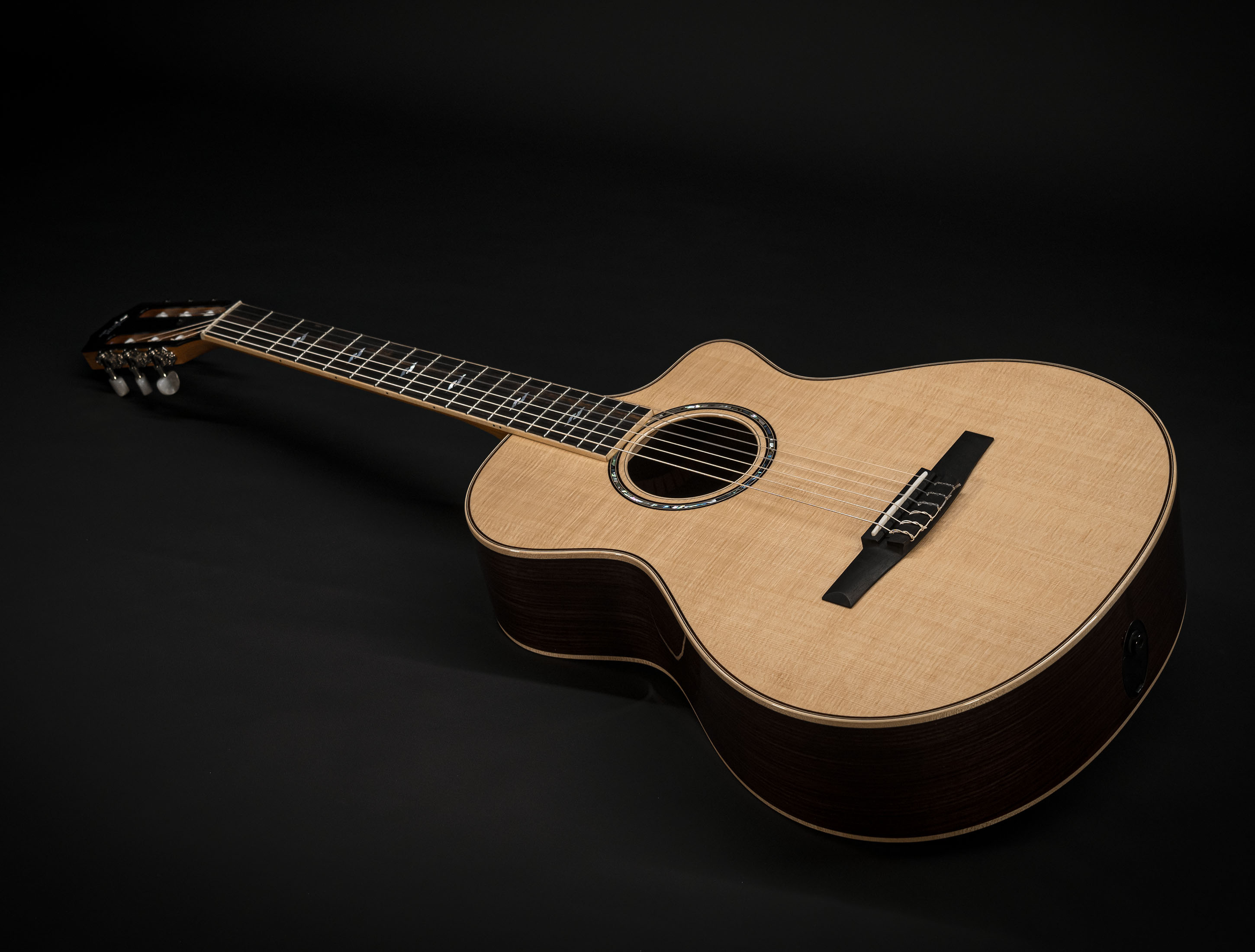 a135497_Taylor-812ce-N-Nylon-Grand-Concert a135497 taylor-812ce-n-nylon-grand-concert