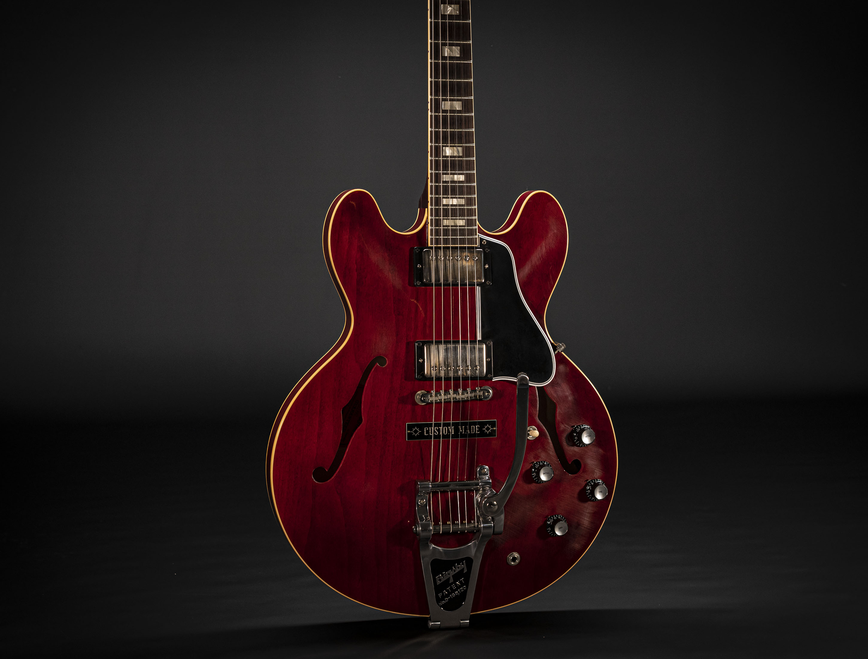 Gibson ES-335 1964 Bigsby Custom Shop Murphy Lab Light Aged 60s Cherry - Heroes Greatest Hit