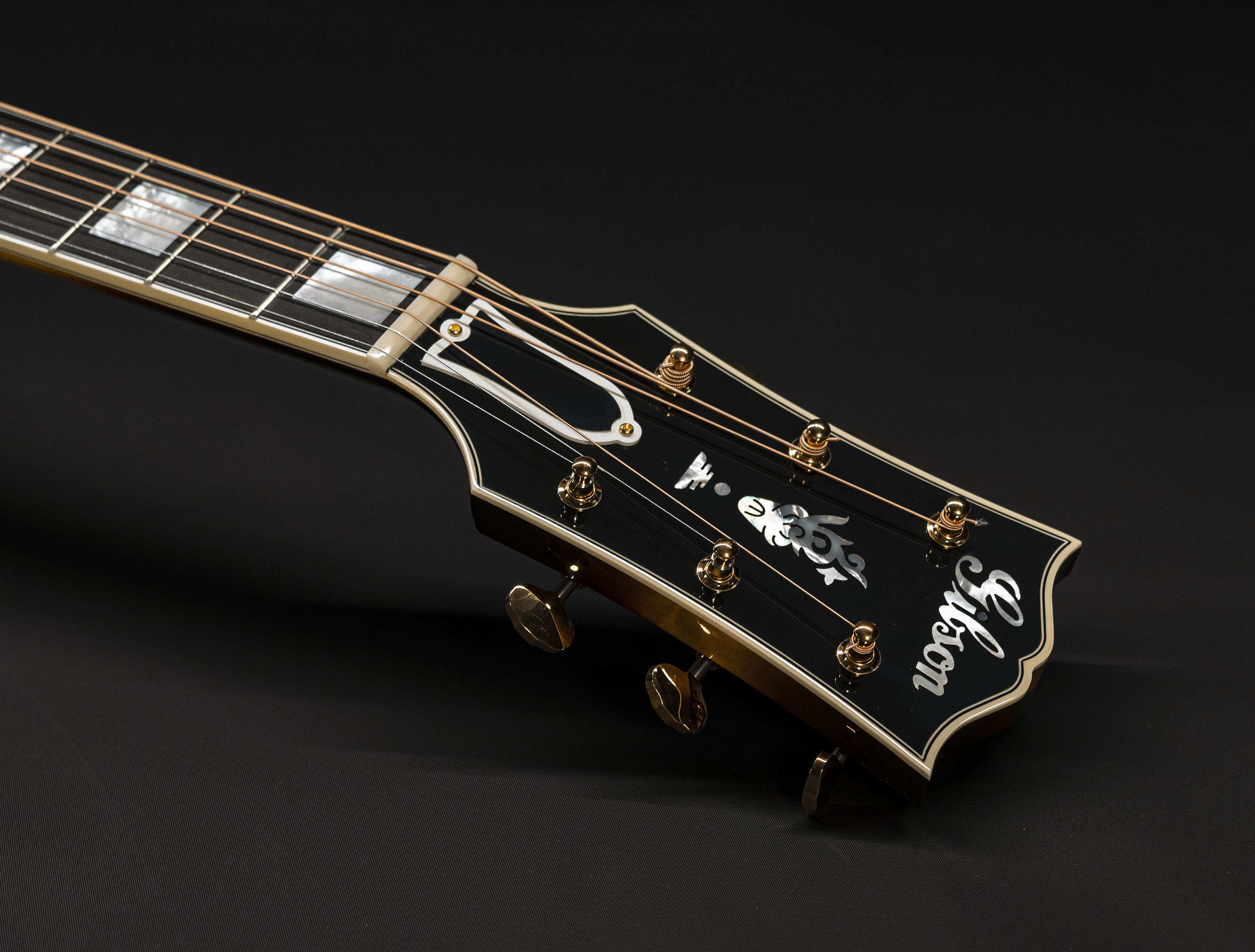 a126697_Gibson-SJ-200-Western-Classic a126697 gibson-sj-200-western-classic