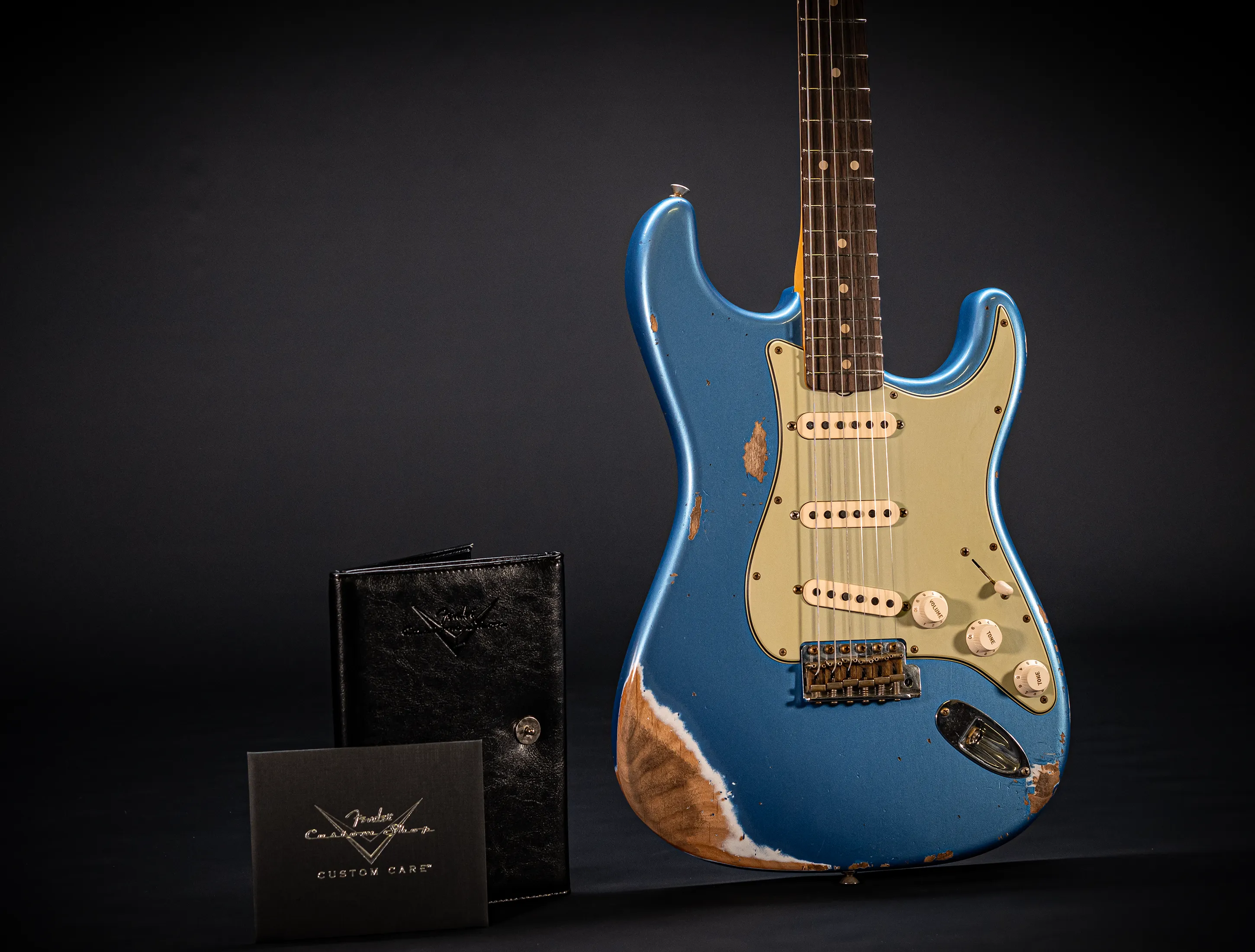 Fender MBD Limited 1963 Stratocaster Heavy Relic - Lake Placid Blue