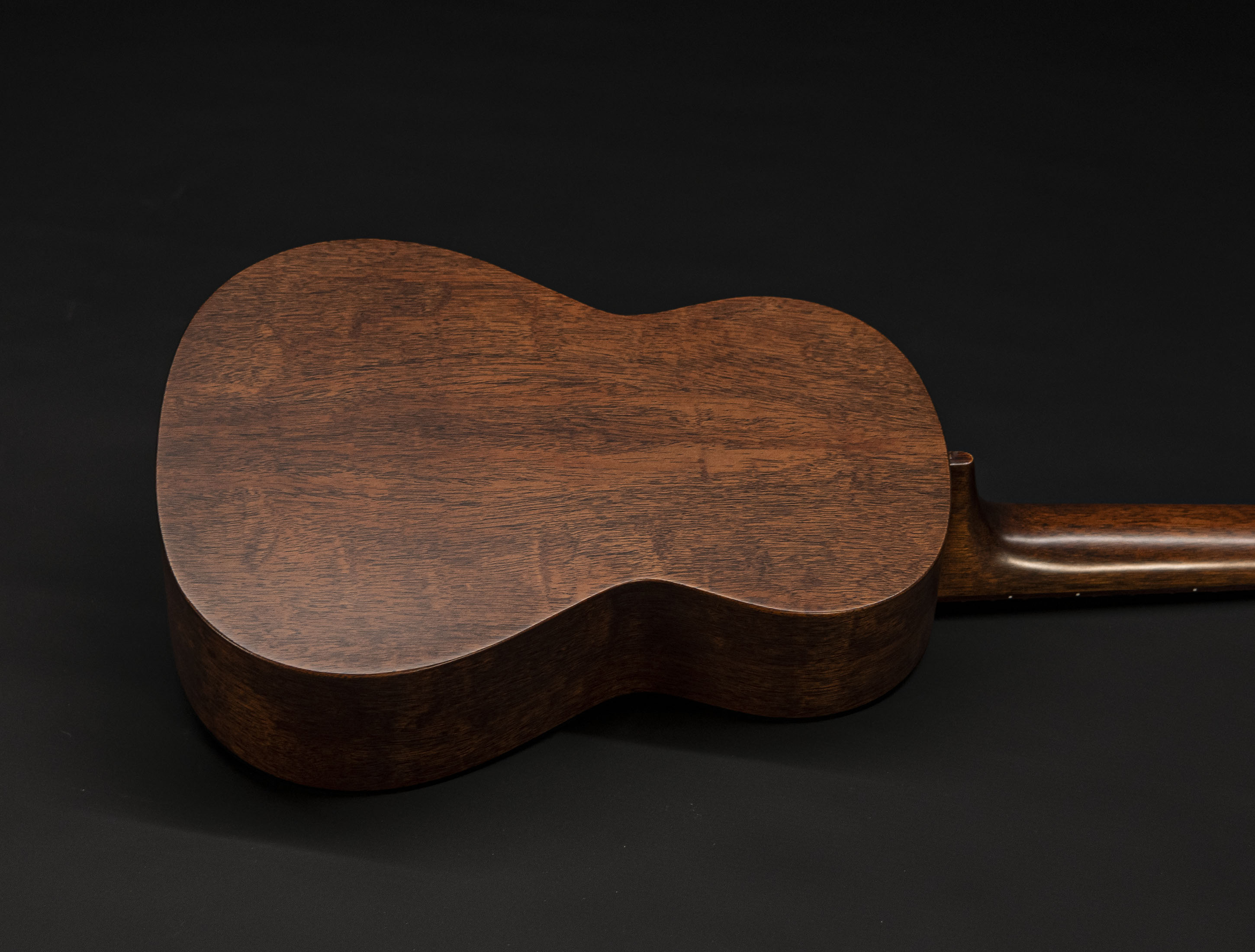 Galerie anzeigen (18 Bilder) a133441 martin-1t-iz-tenor-uke