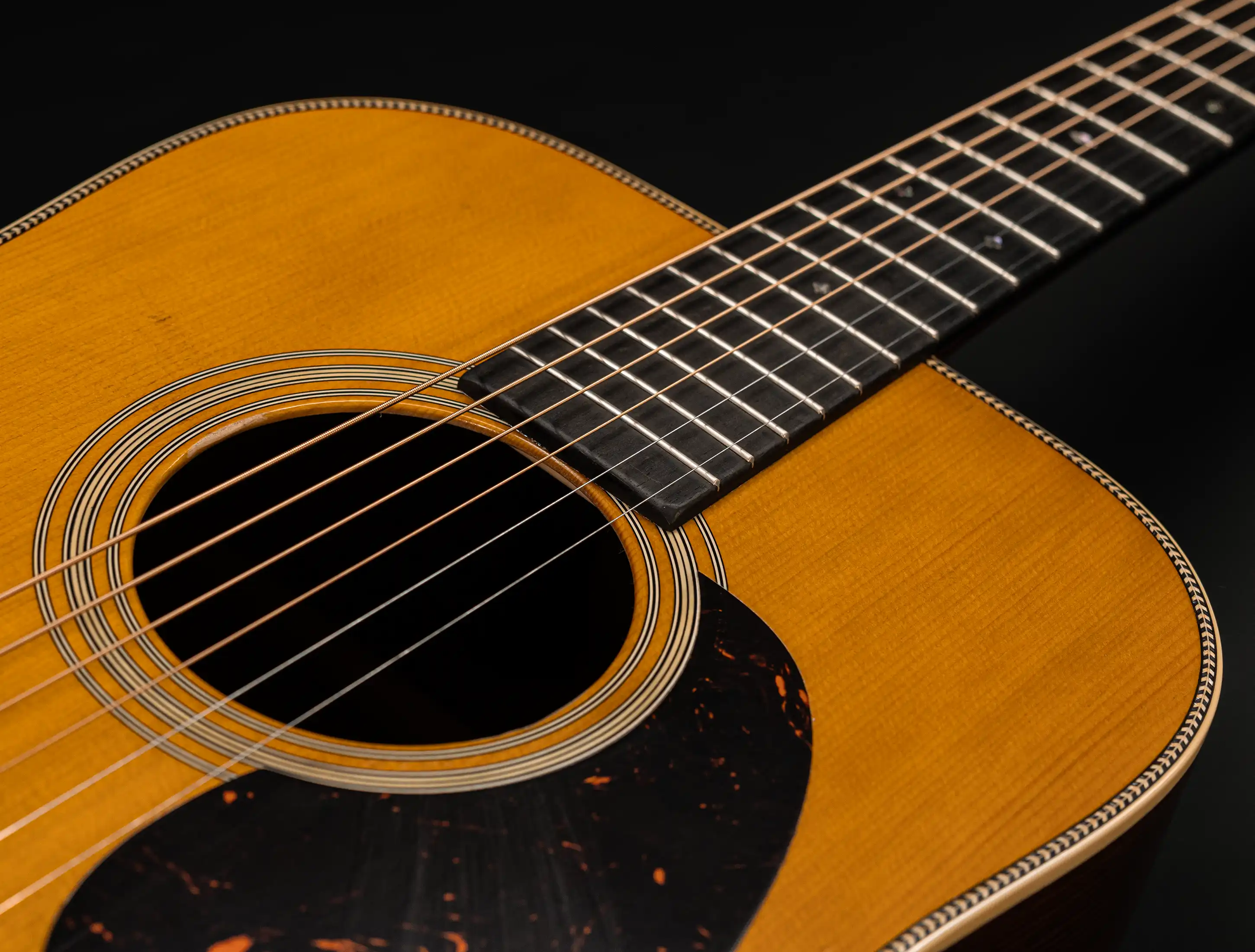 a156066 Martin D-28 Authentic 1937 Aged
