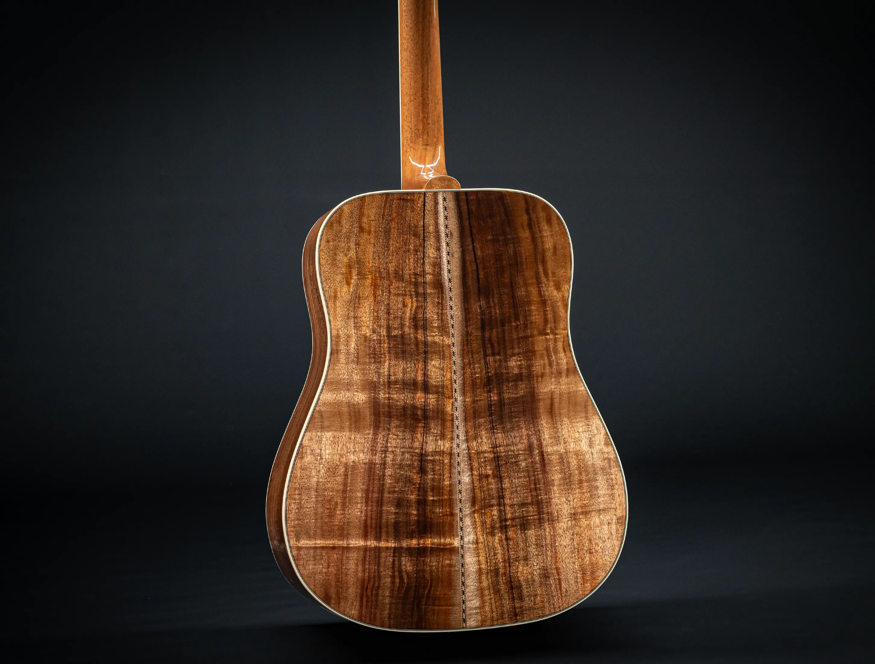 Gibson Hummingbird Elegant Koa - Honey Burst