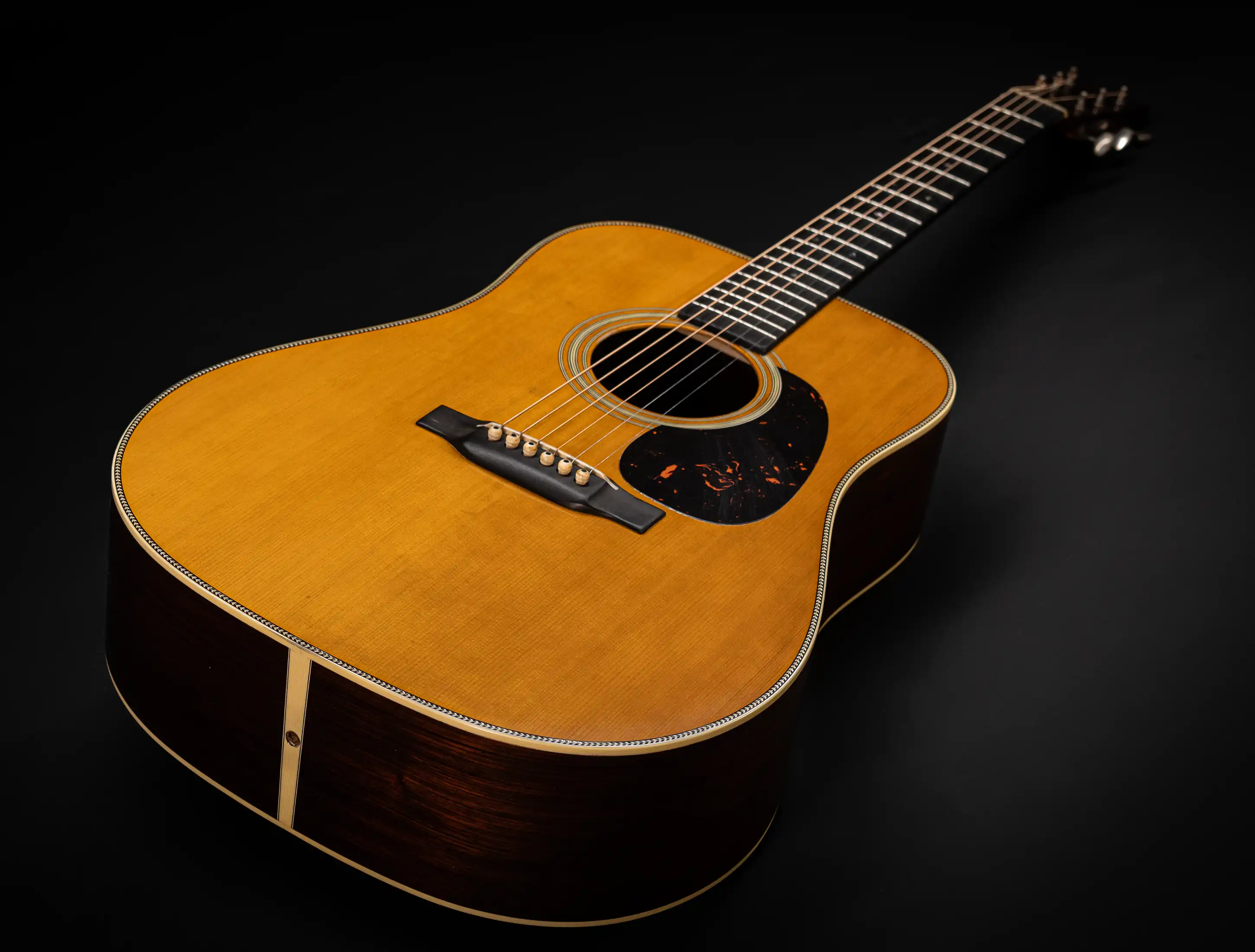a156064 Martin D-28 Authentic 1937 Aged