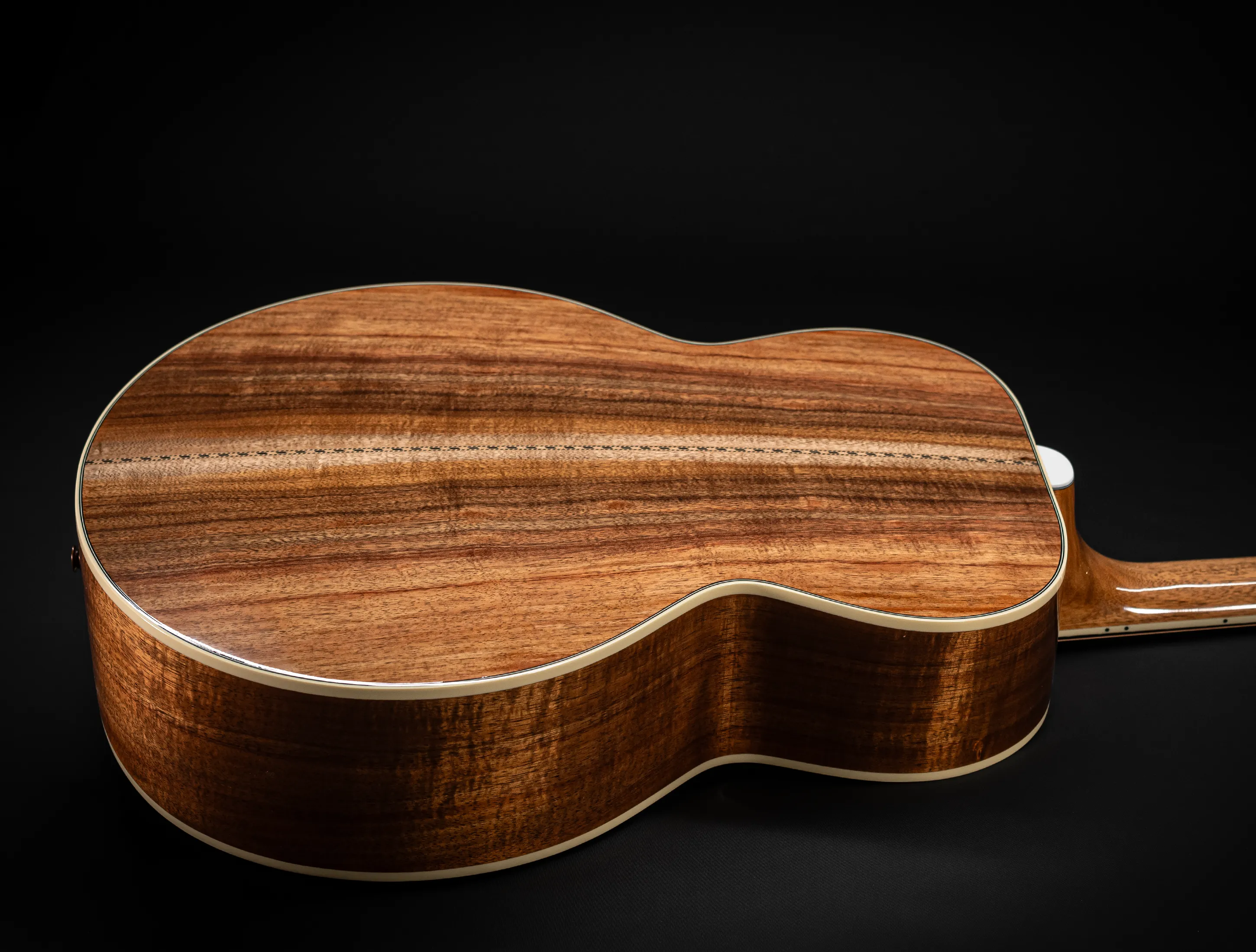 Gibson SJ-200 Elegant Koa - Honey Burst