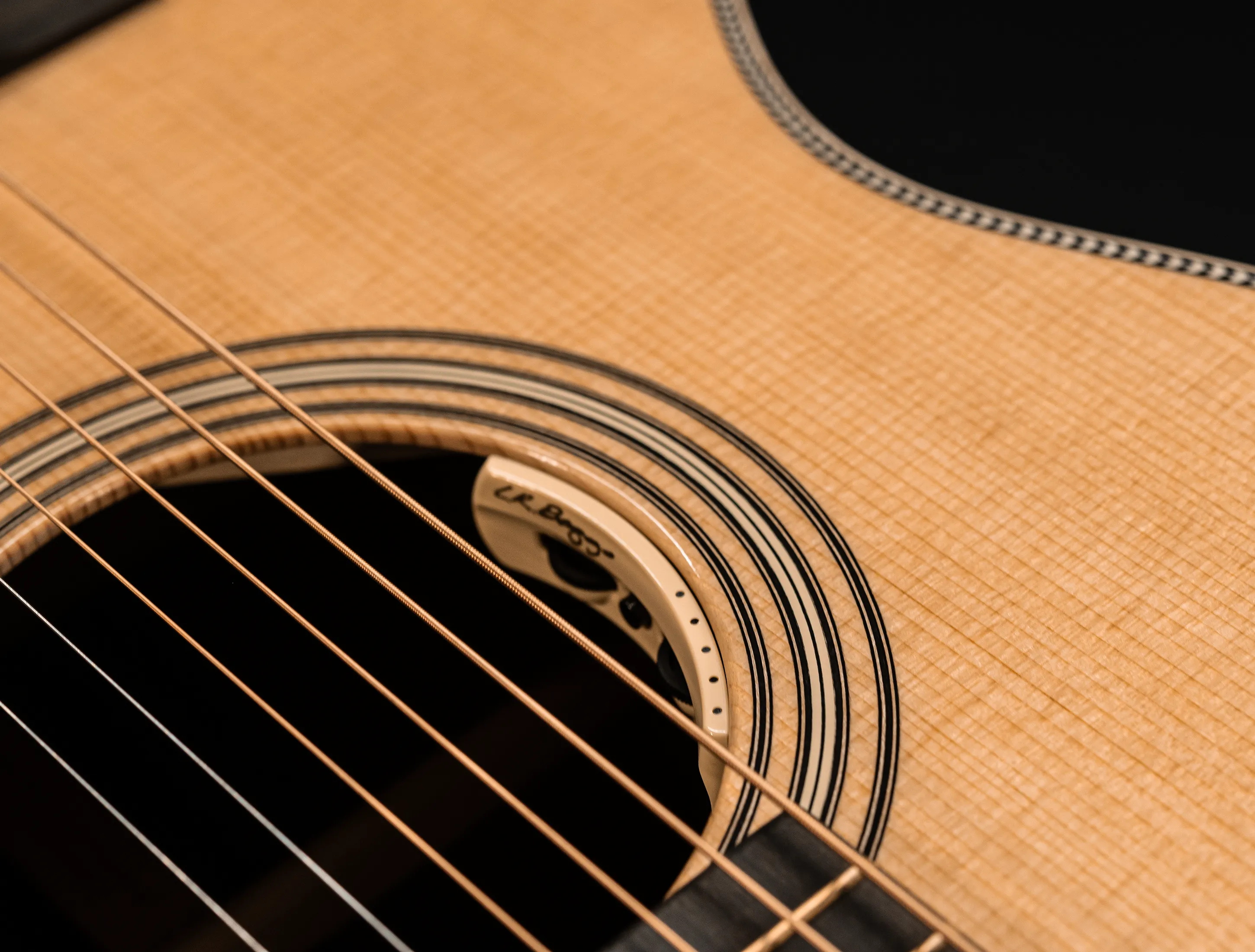 Galerie anzeigen (23 Bilder) a163280 Martin 000-28 E LRB Modern Deluxe LR Baggs Anthem