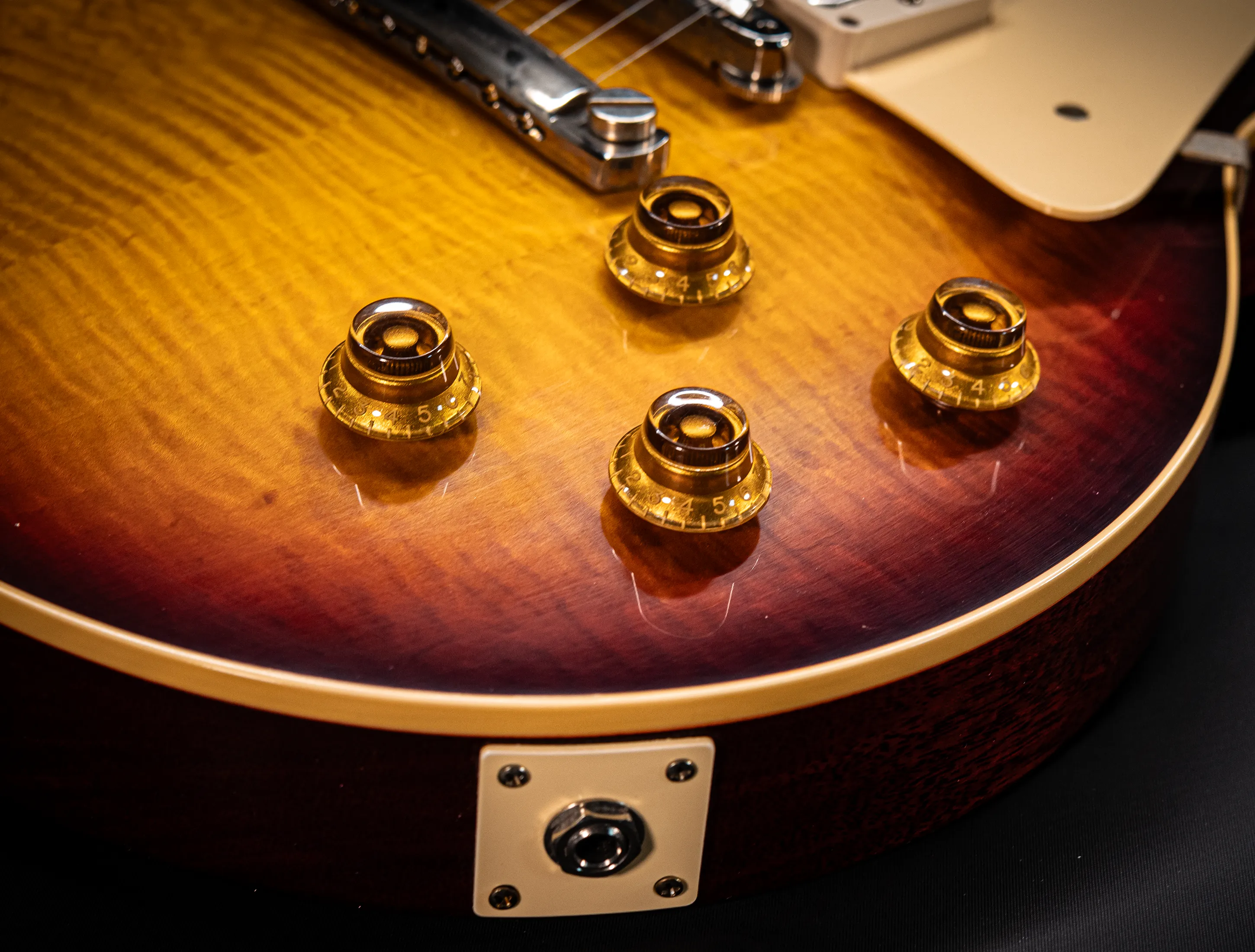a173931-Gibson-Les-Paul-1959-Reissue-VOS-Southern-Fadeburst-Factory-Special-Heroes-Greatest-Hits-Musikhaus-Hermann