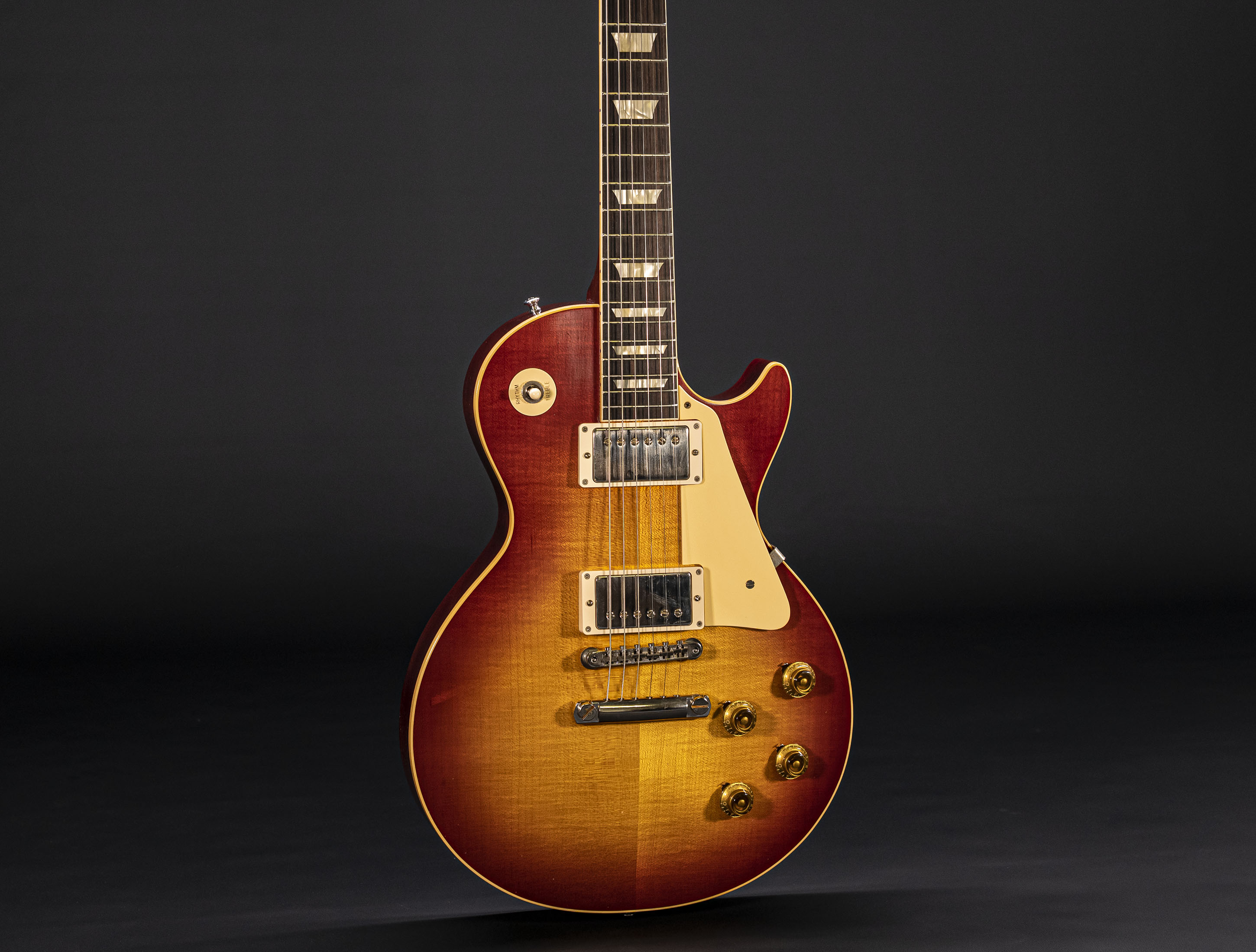 Galerie anzeigen (22 Bilder) a131985 gibson-les-paul-1958-standard-murphy-lab-washed-cherry-sunburst-ultra-light-aged