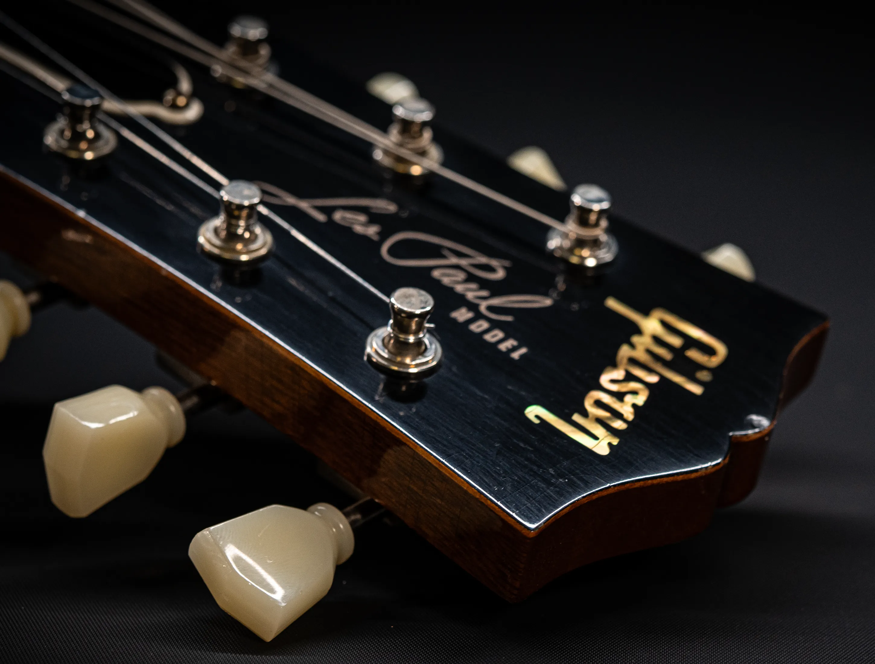 a171366 Gibson Les Paul 1957 Goldtop Reissue Murphy Lab Ultra Light Aged Musikhaus-Hermann