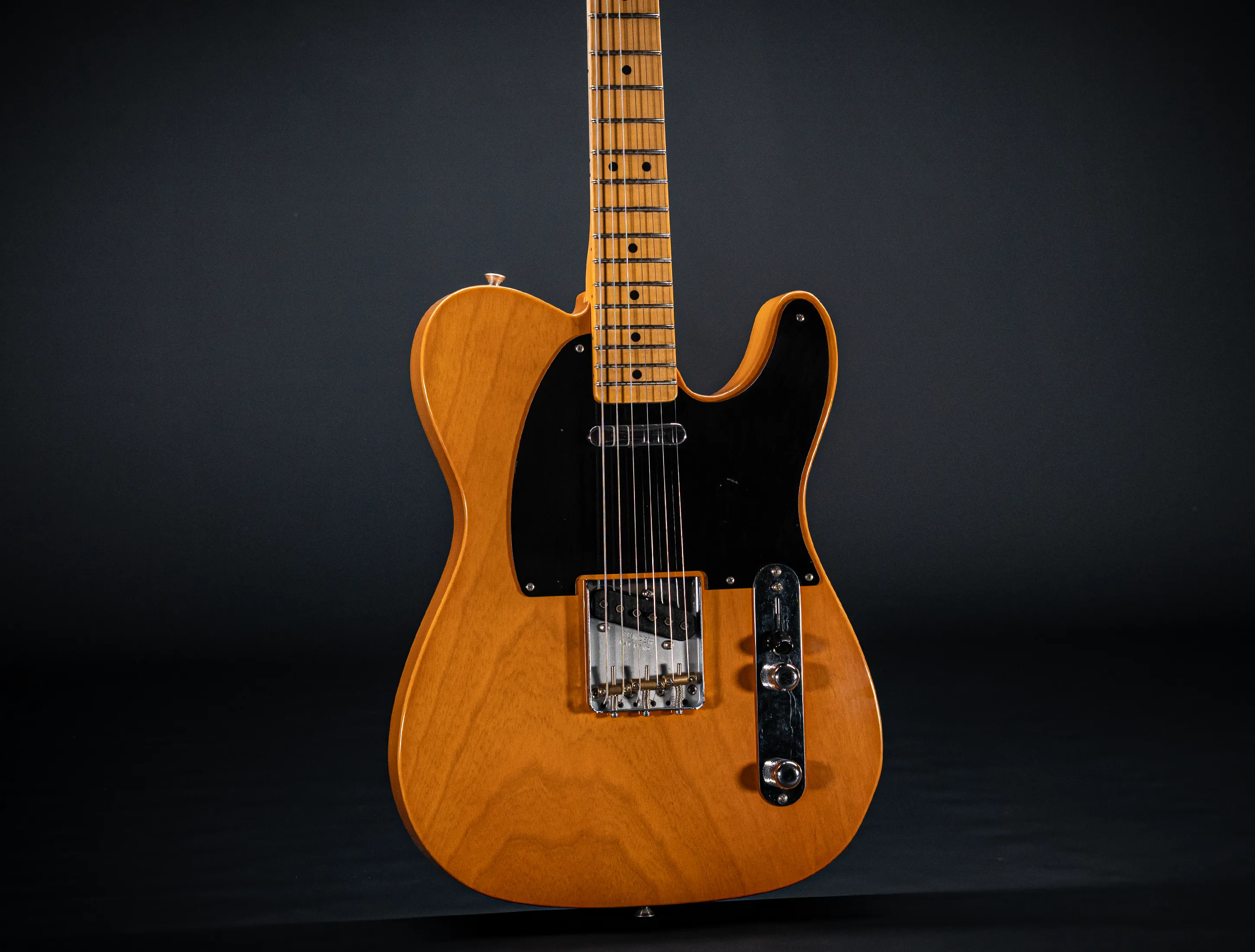 Fender Senior Masterbuilt Jason Smith 1952 Telecaster Closet Classic - 1pc Ash Antique Butterscotch Blonde