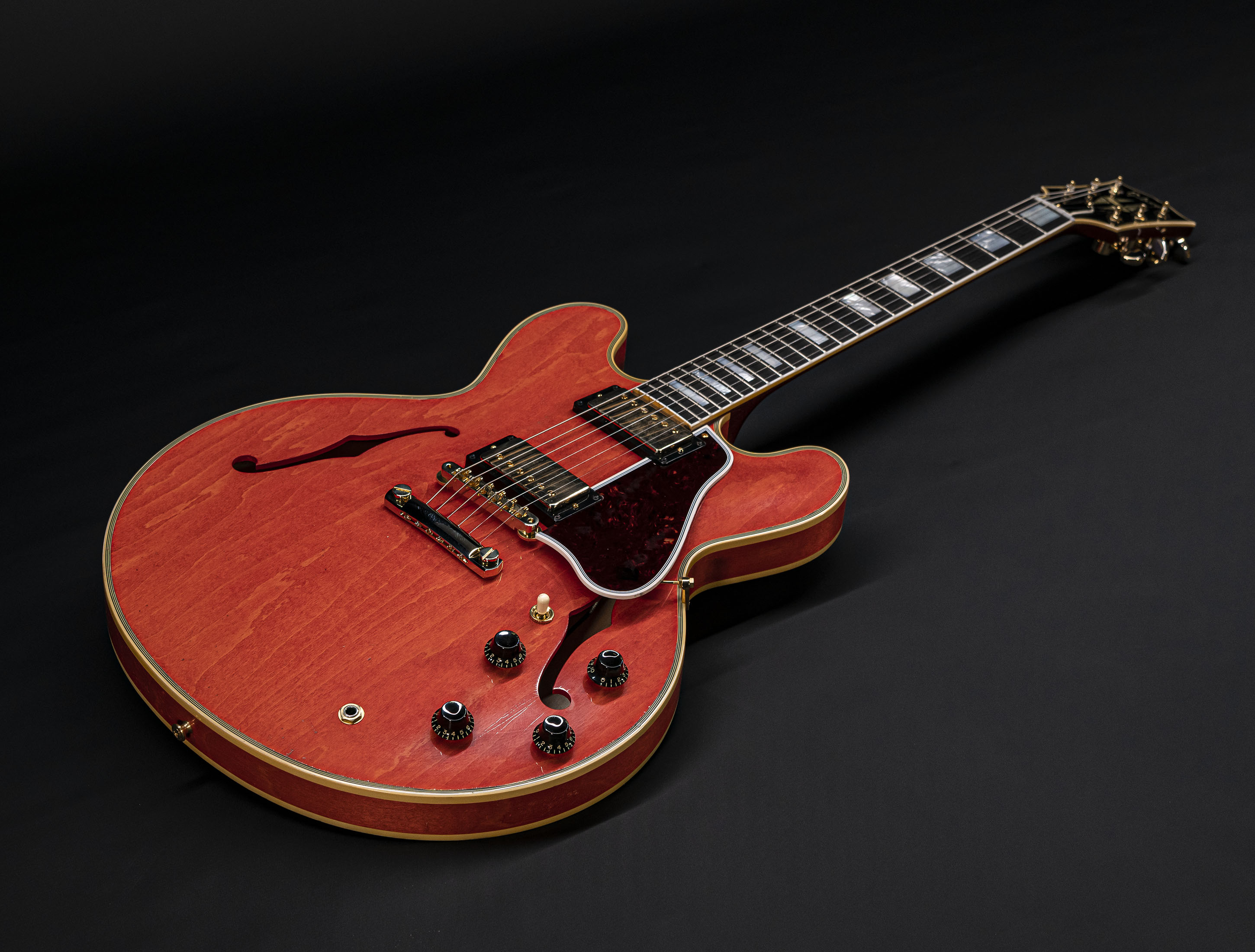 a128274_Gibson-1959-ES-355-Stop-Bar-Murphy-Lab-Light-Aged-Watermelon-Red a128274 gibson-1959-es-355-stop-bar-murphy-lab-light-aged-watermelon-red