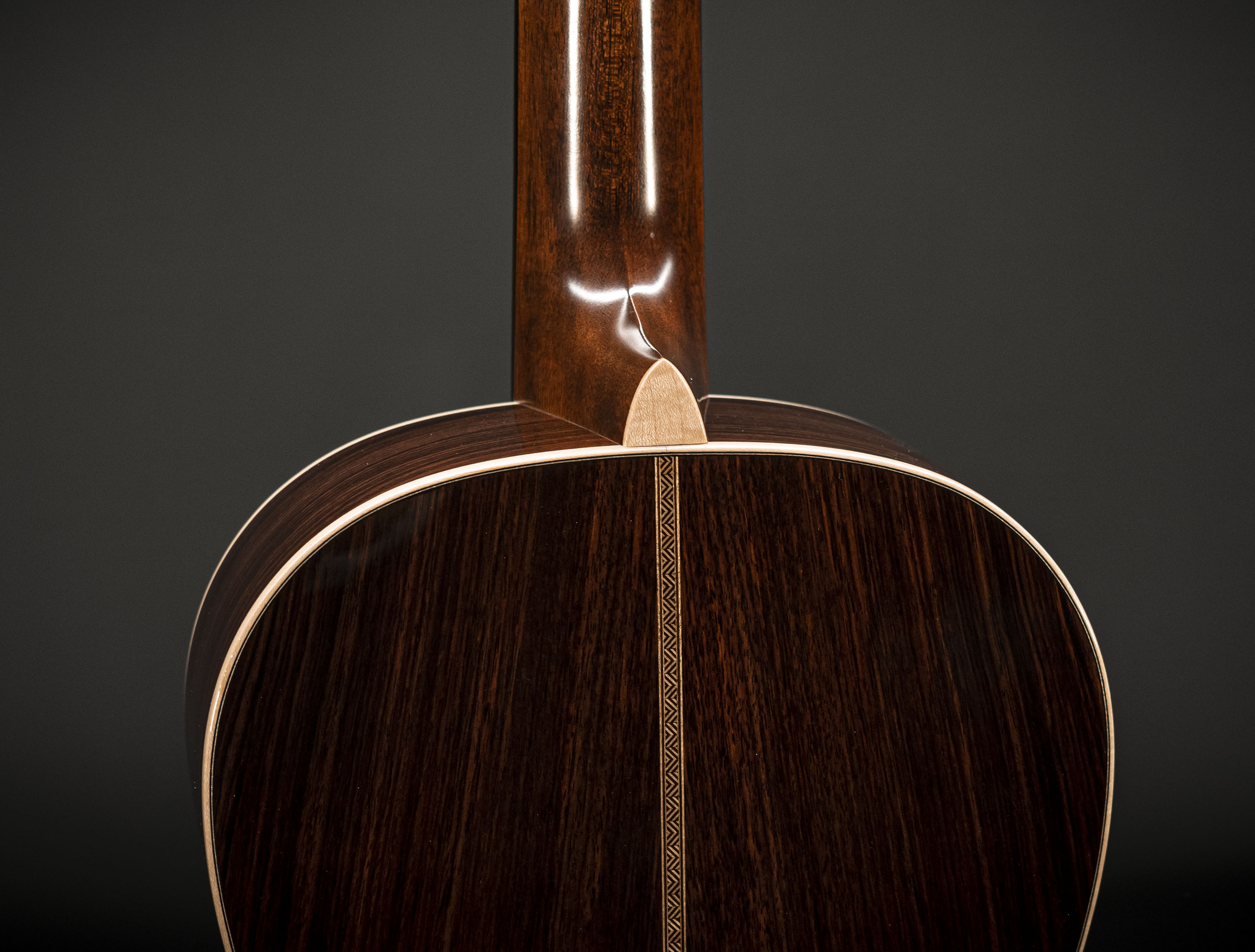 Show gallery (23 images) a140537 martin-0012-28-12-fret-modern-deluxe