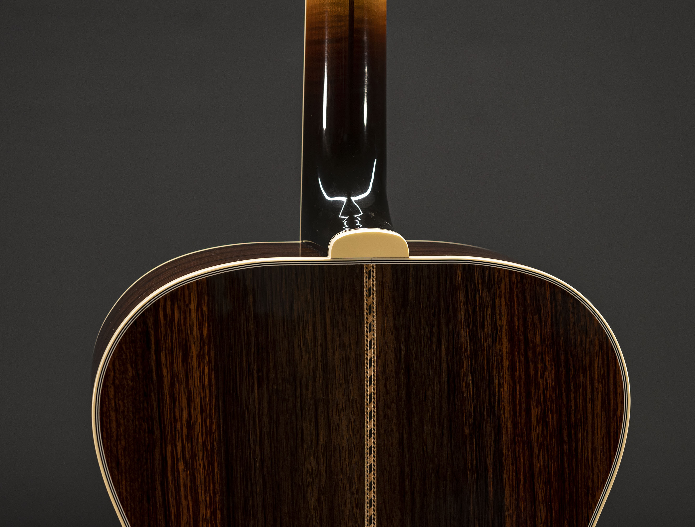 a126707_Gibson-SJ-200-Western-Classic a126707 gibson-sj-200-western-classic