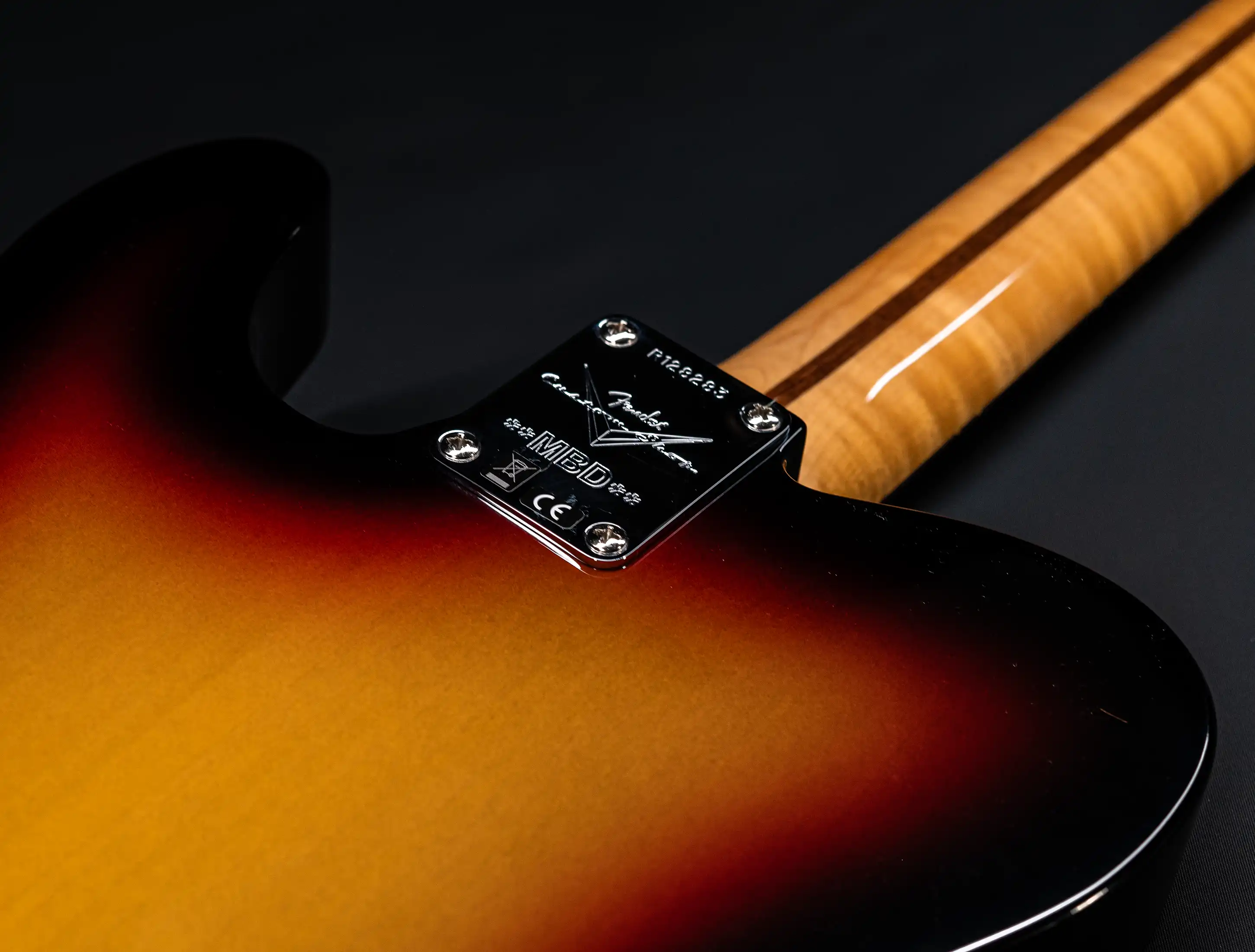 a154590 Fender-MBD-Limited-1963-Telecaster-Timeless-NOS-flame-Neck-Sunburst