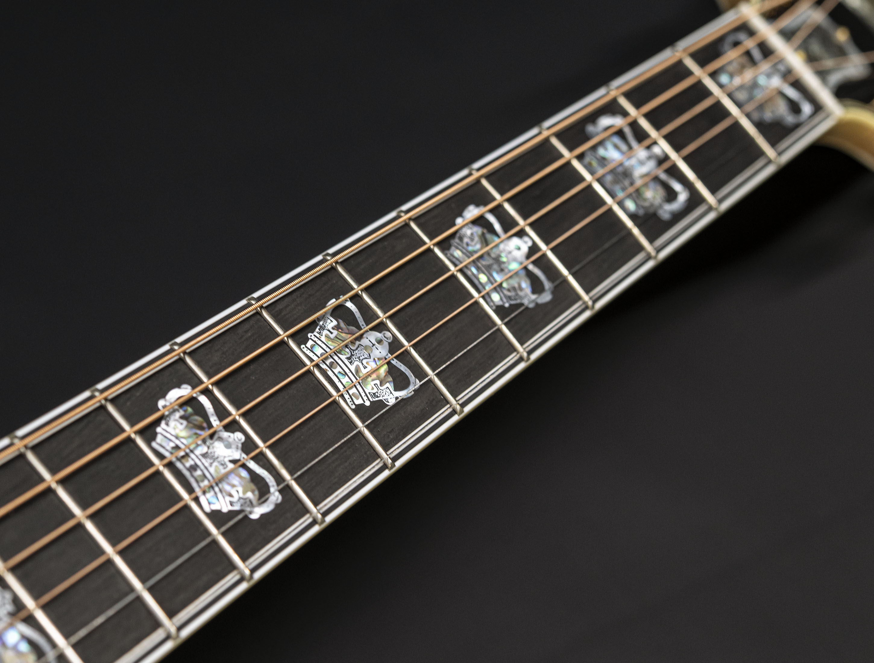 a115340_Gibson-SJ-200-Monarch-Mastershop-All-Antique-Natural a115340 gibson-sj-200-monarch-mastershop-all-antique-natural
