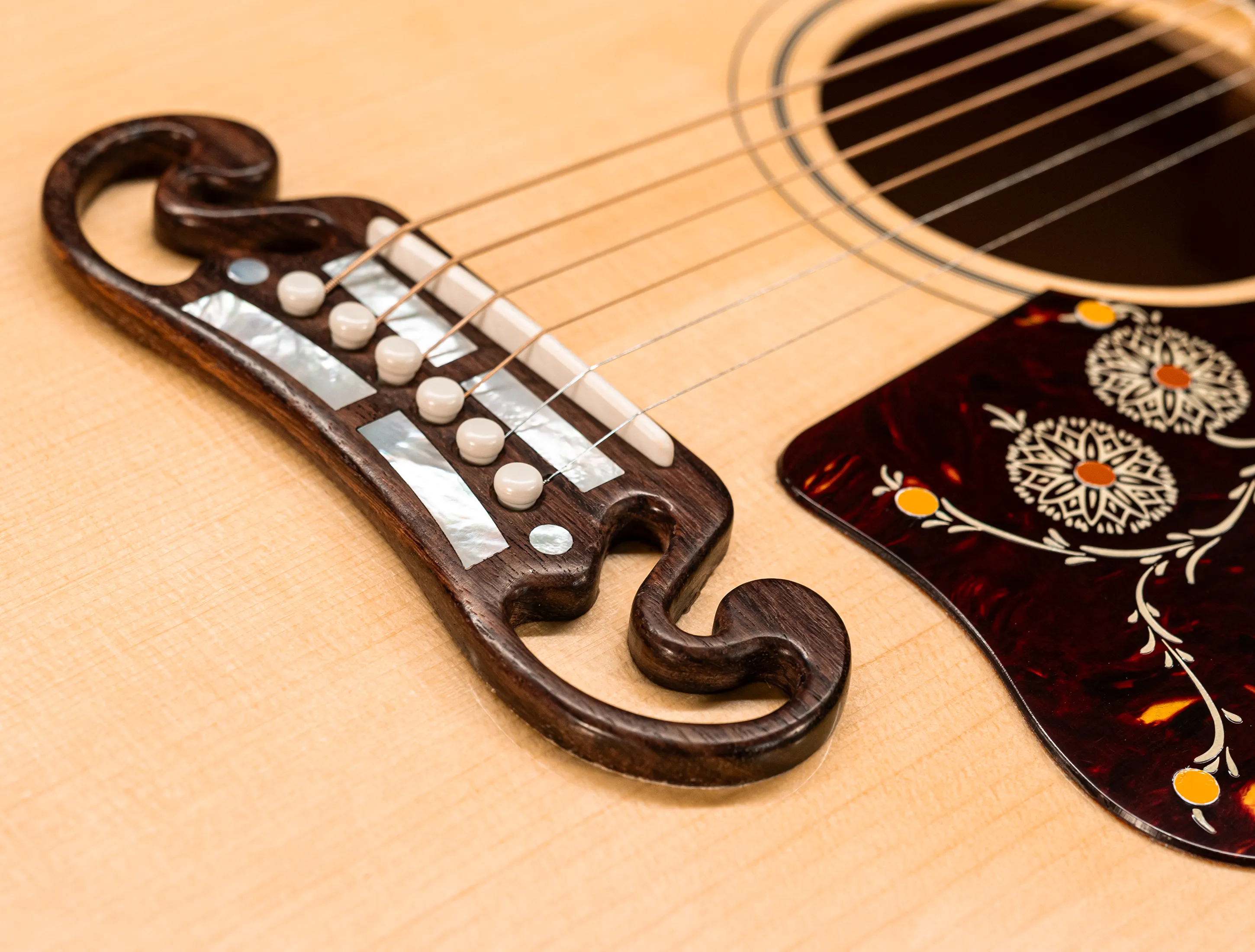 Show gallery (32 images) a162577 Gibson SJ-200 EARLY 50`s Golden Era Custom Shop Adirondack - Vintage Natural